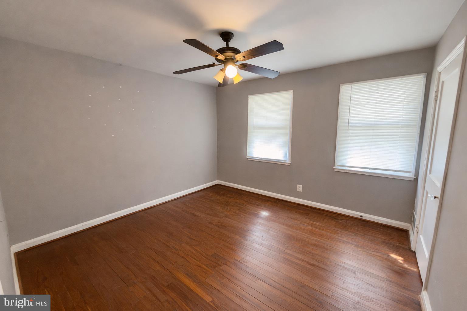 DUNDALK VILLAGE - Residential