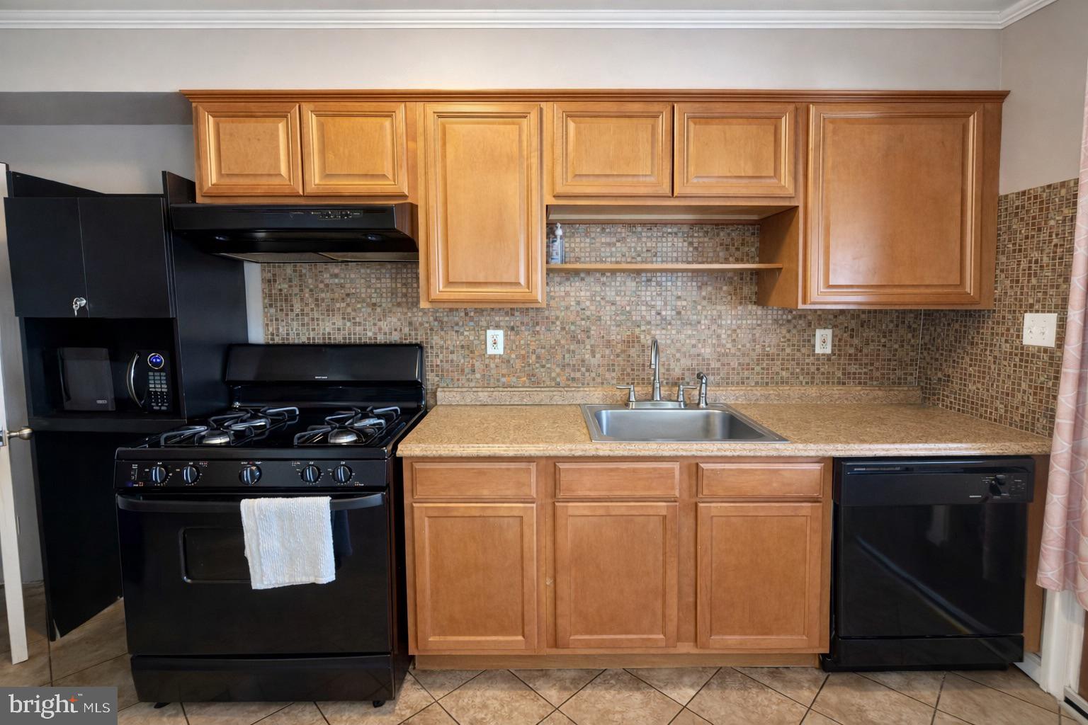 DUNDALK VILLAGE - Residential