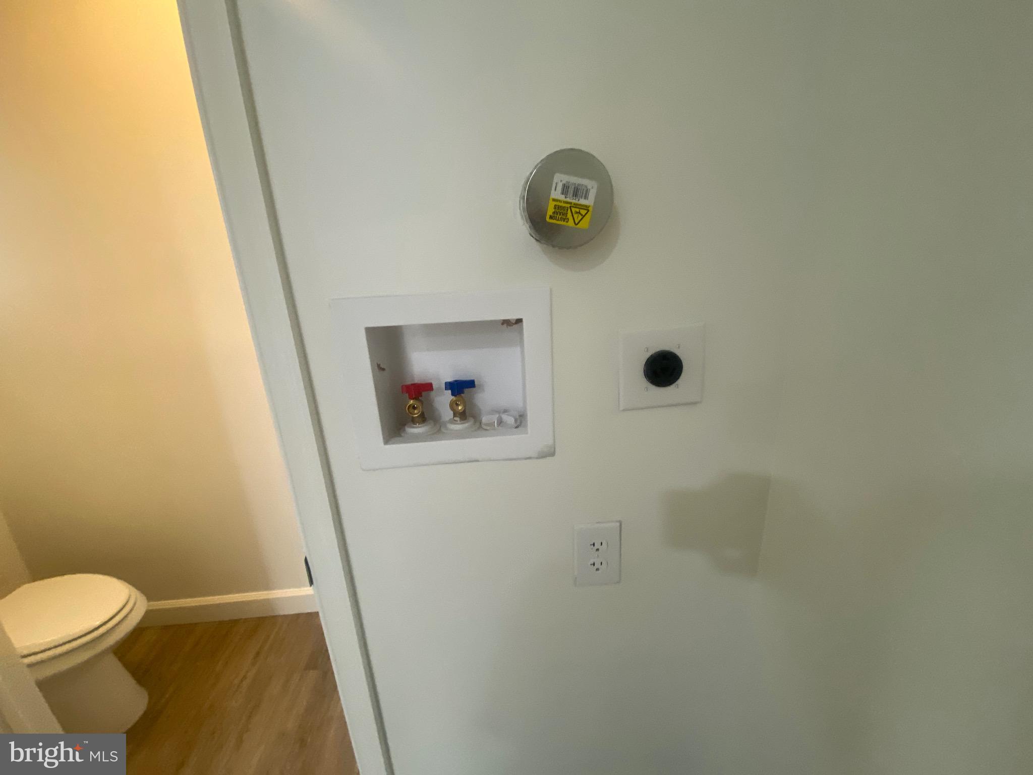 CENTRAL BUSINESS DISTRICT - Residential Lease