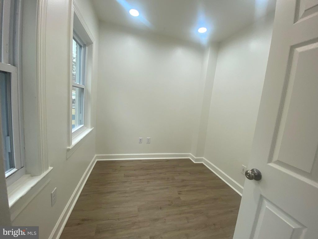 Photo of 4 Hoffman Terrace, LANCASTER, PA 17603 (MLS # PALA2077852)