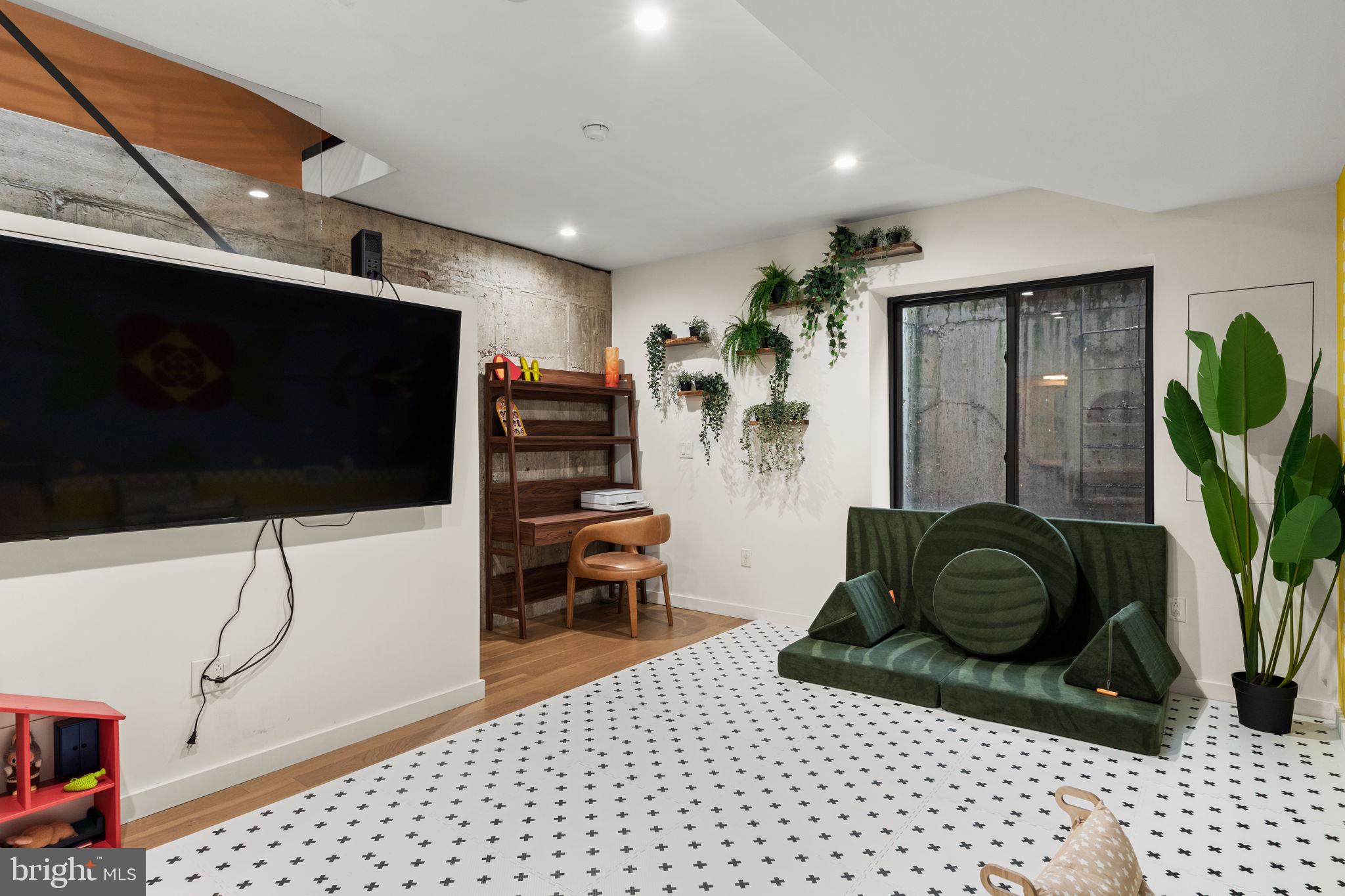 FISHTOWN - Residential
