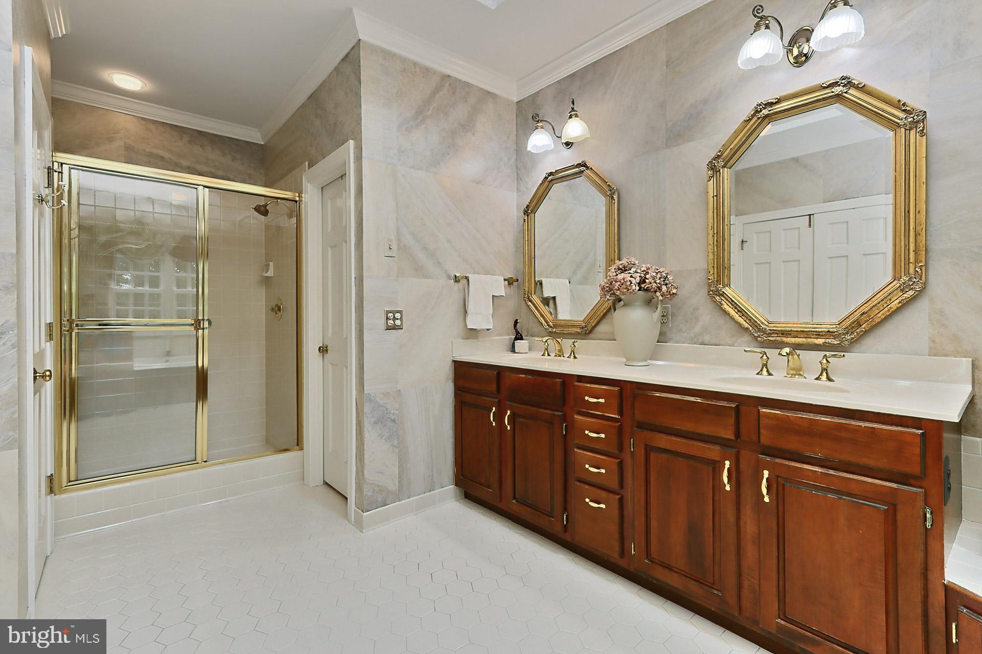 LAKE MANASSAS - Residential