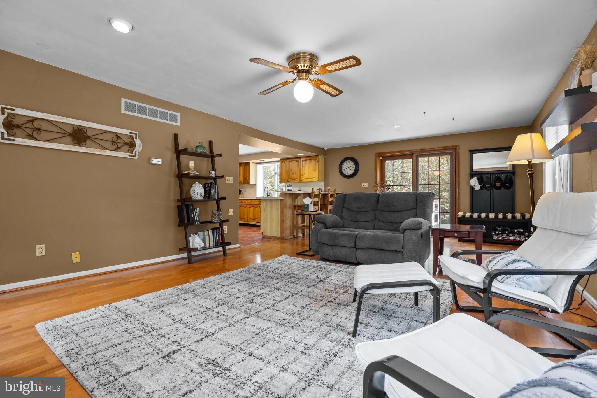 Yardley, Pennsylvania 19067, United States, 4 Bedrooms Bedrooms, ,2 BathroomsBathrooms,Residential,Coming Soon,134165