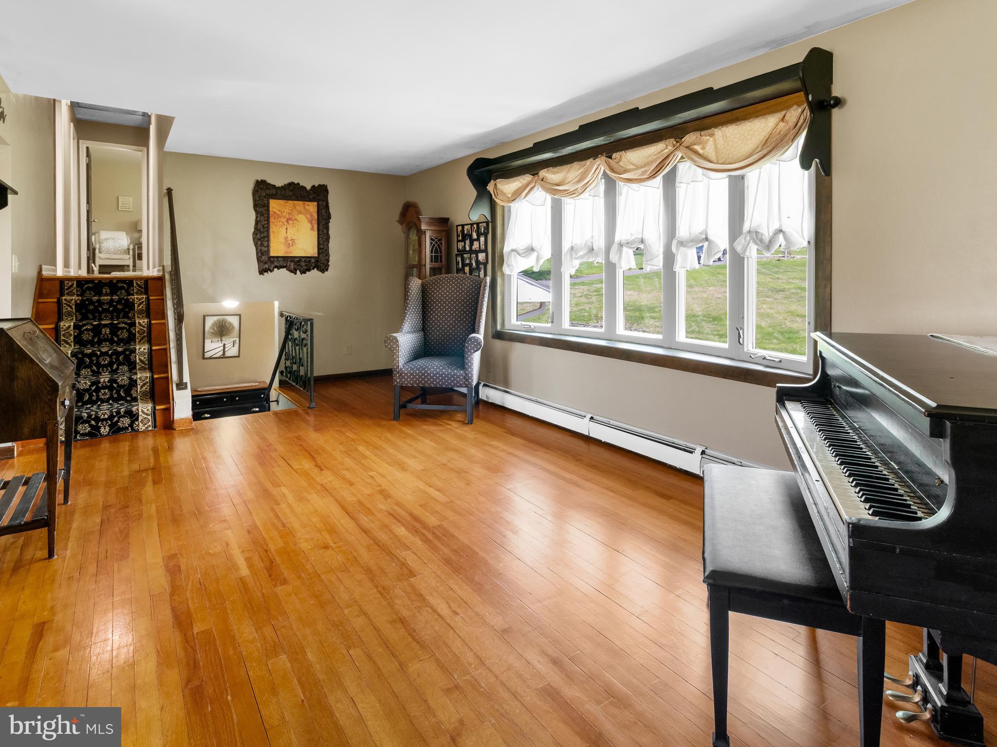 POTTSGROVE - Residential