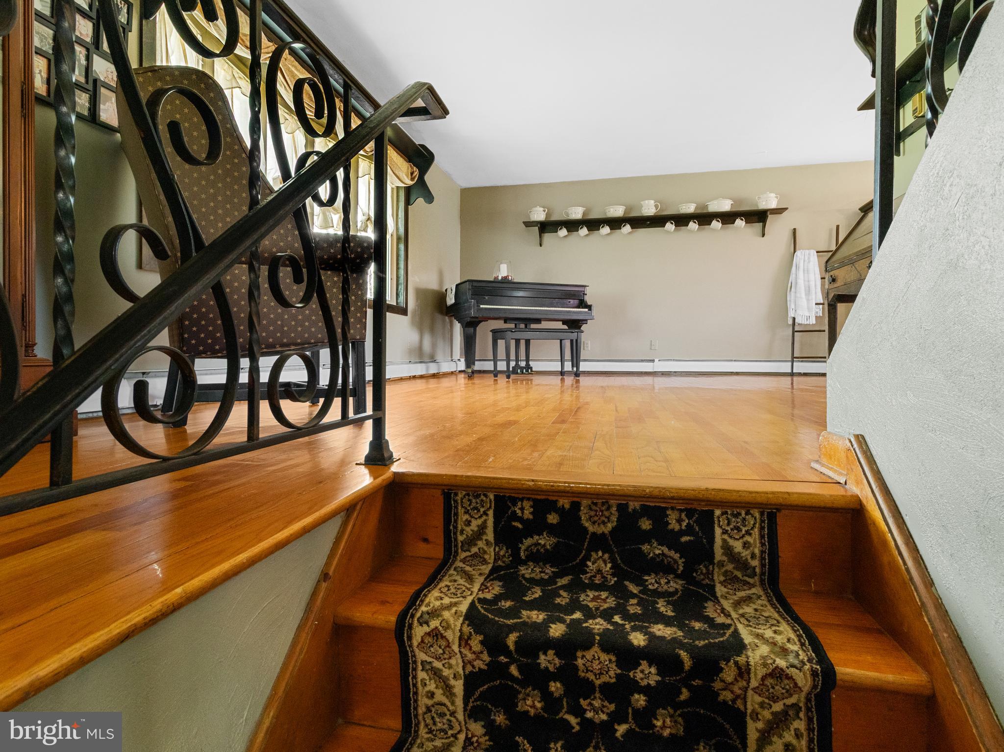 POTTSGROVE - Residential