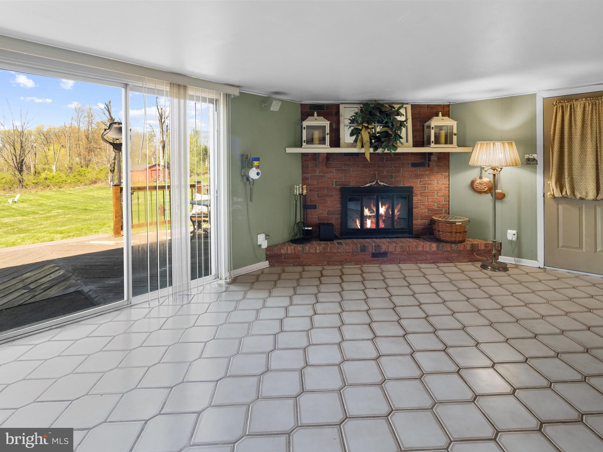 POTTSGROVE - Residential