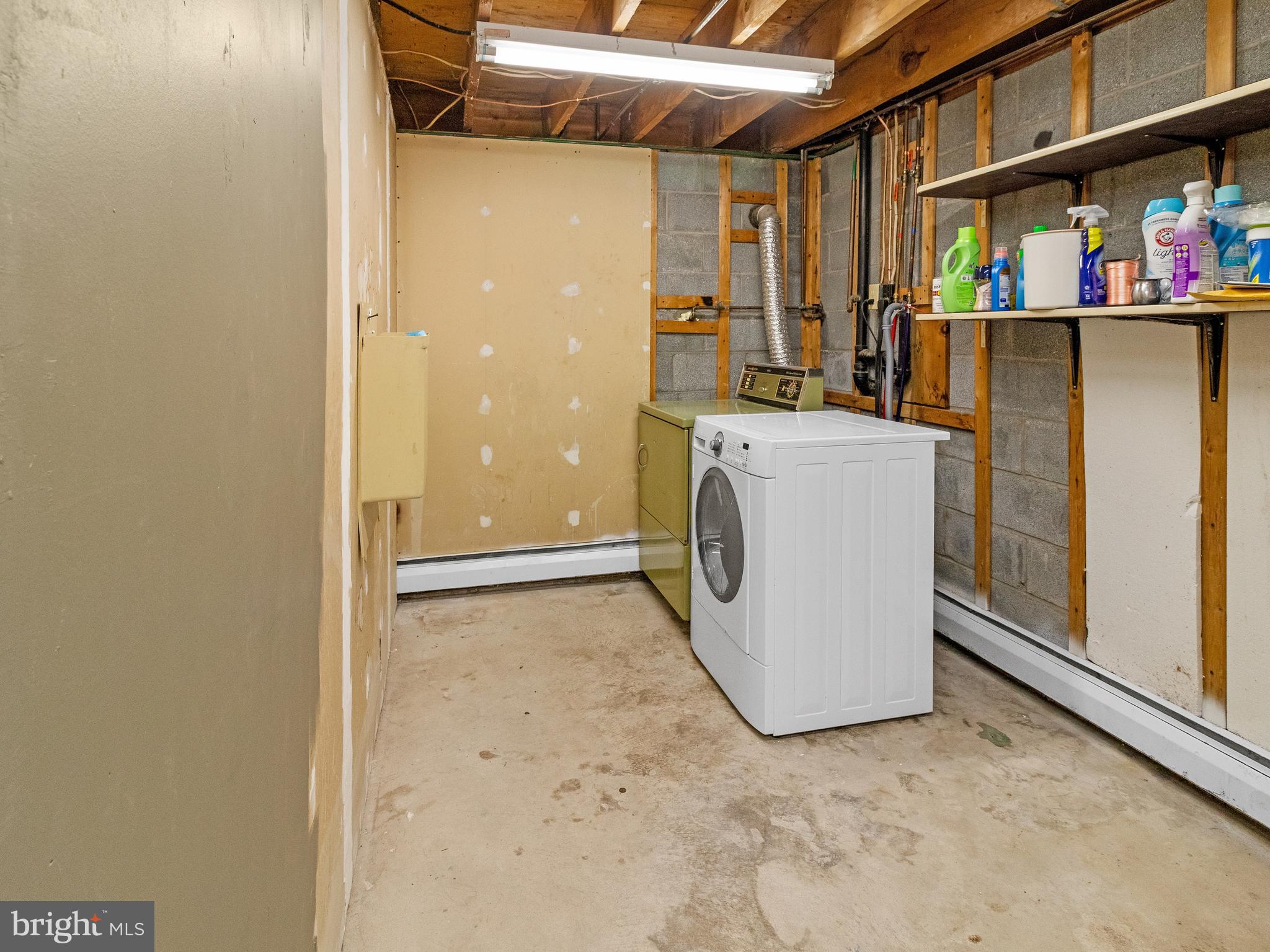 POTTSGROVE - Residential