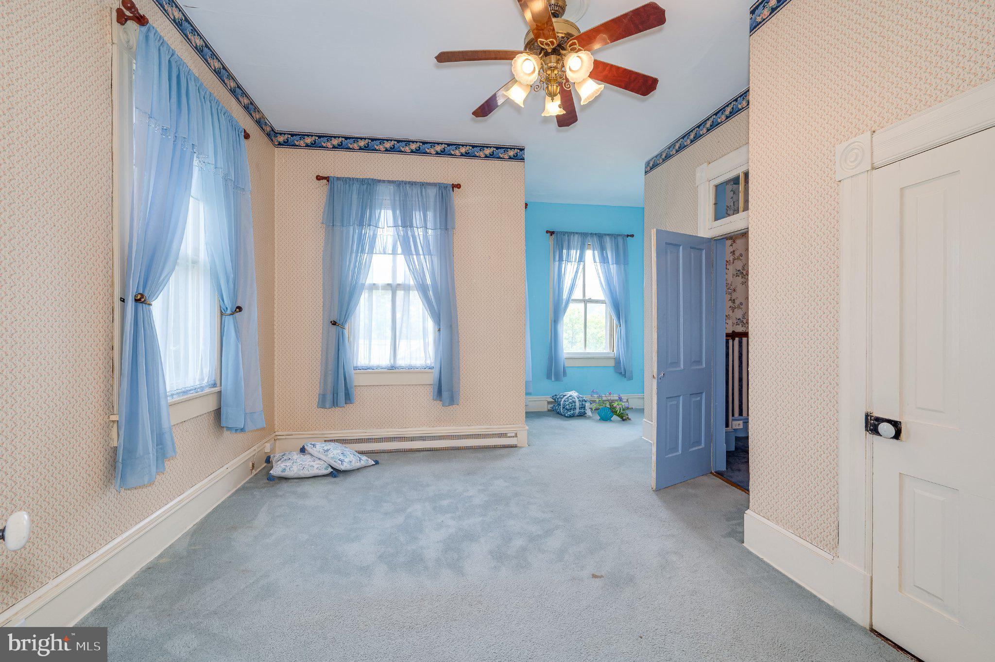 HARPERS FERRY - Residential