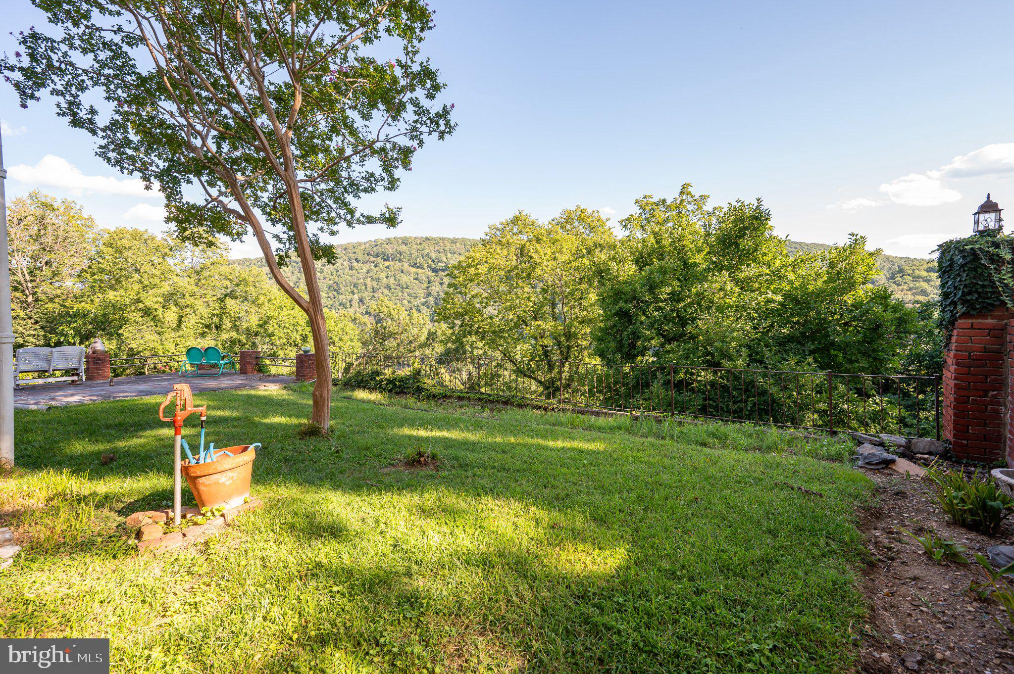 HARPERS FERRY - Residential