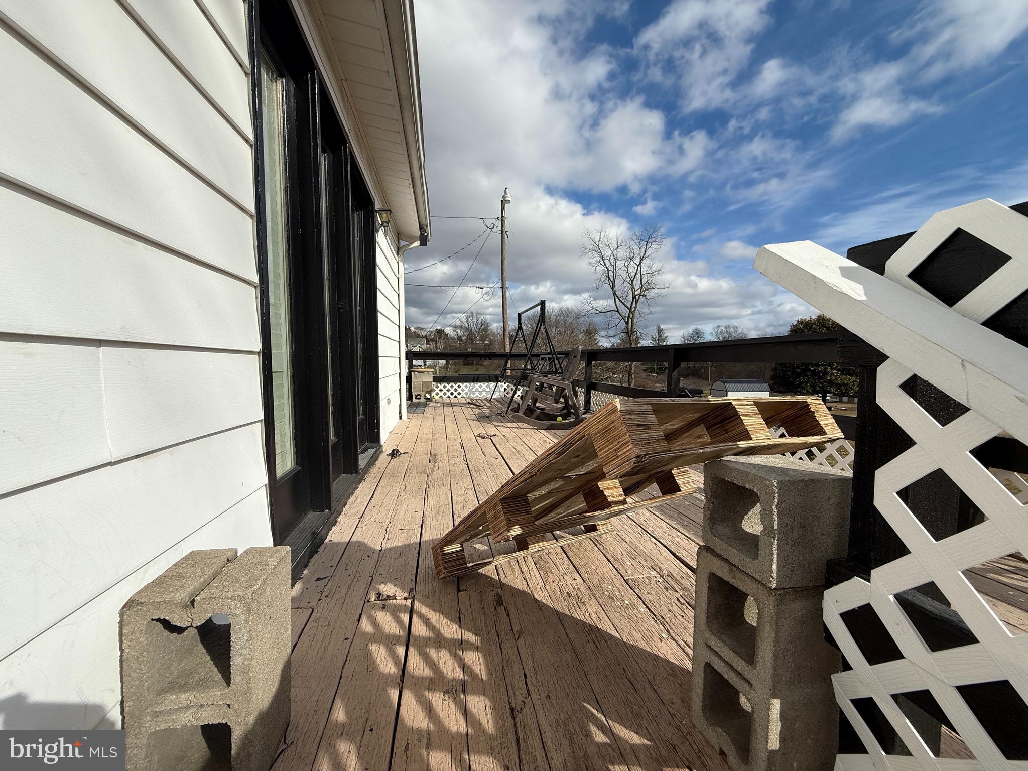 1015 W WASHINGTON STREET