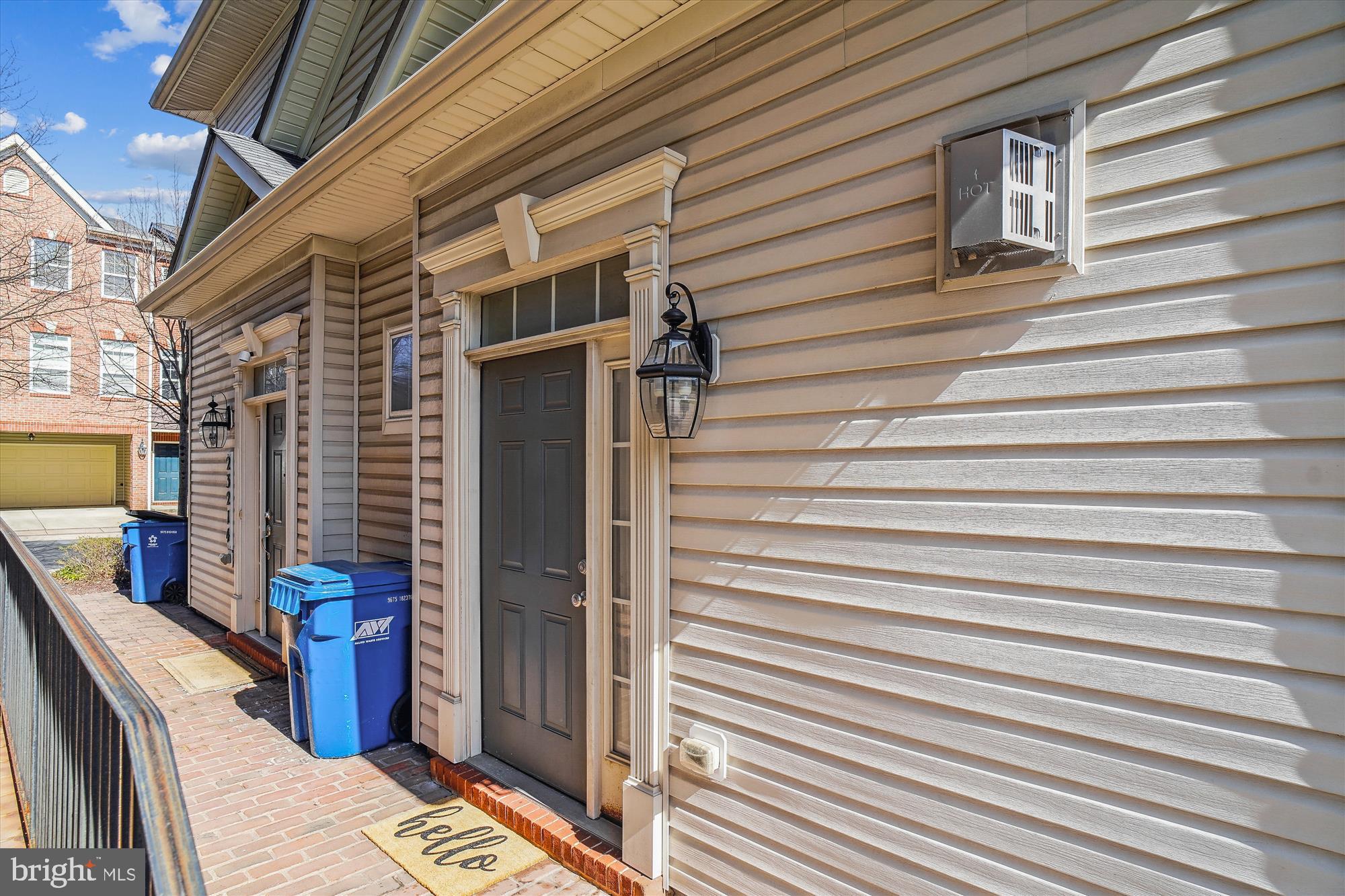 GATEWAY COMMONS - Residential