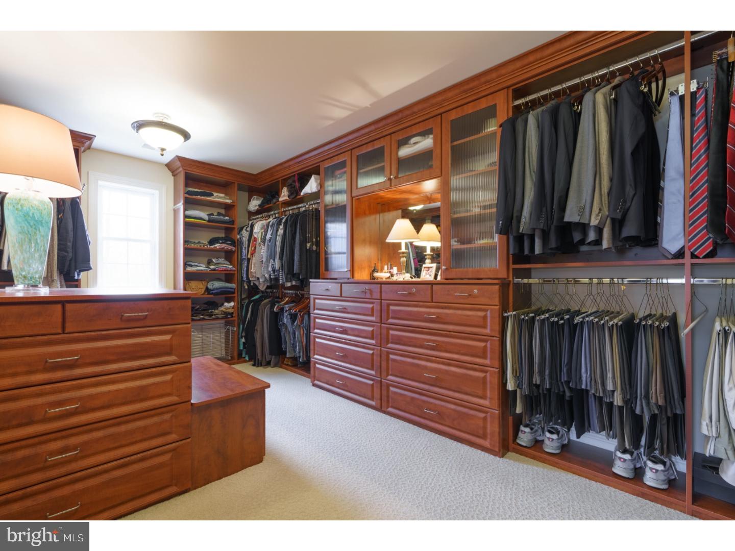 VALLEY PARK - Residential