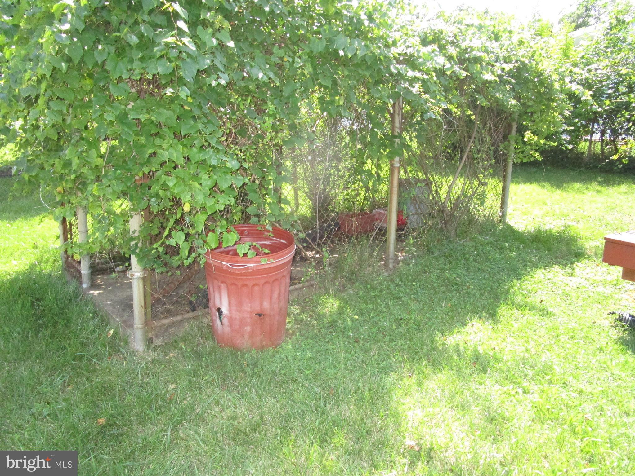 WINDSOR  MILL - Residential