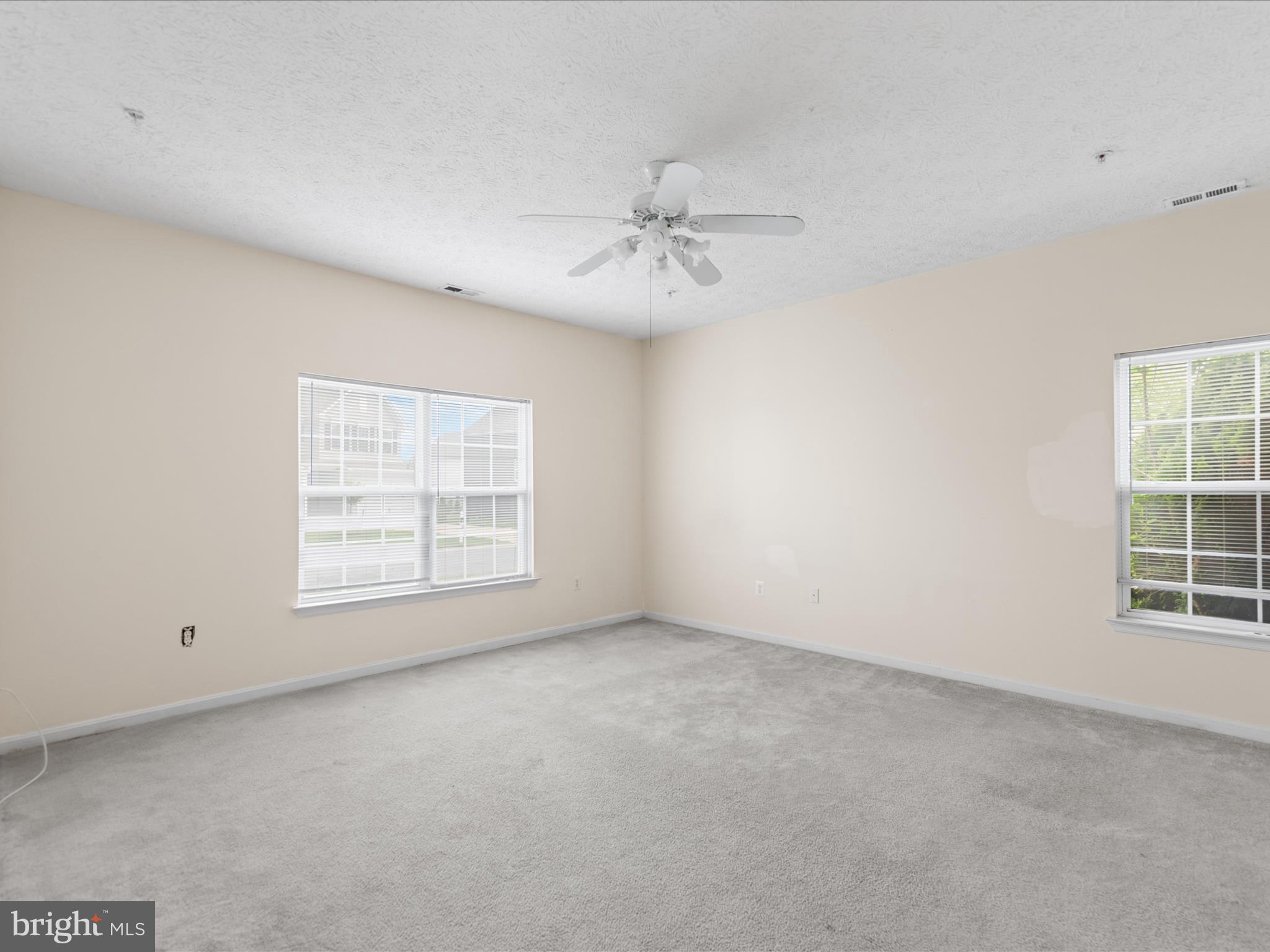 WOOD CREEK GOLF COMM - Residential