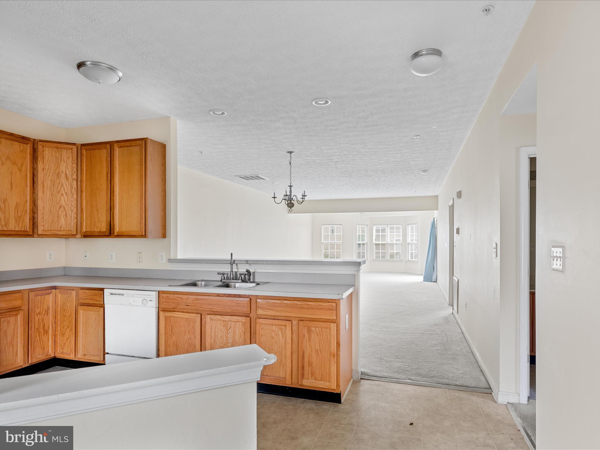 WOOD CREEK GOLF COMM - Residential