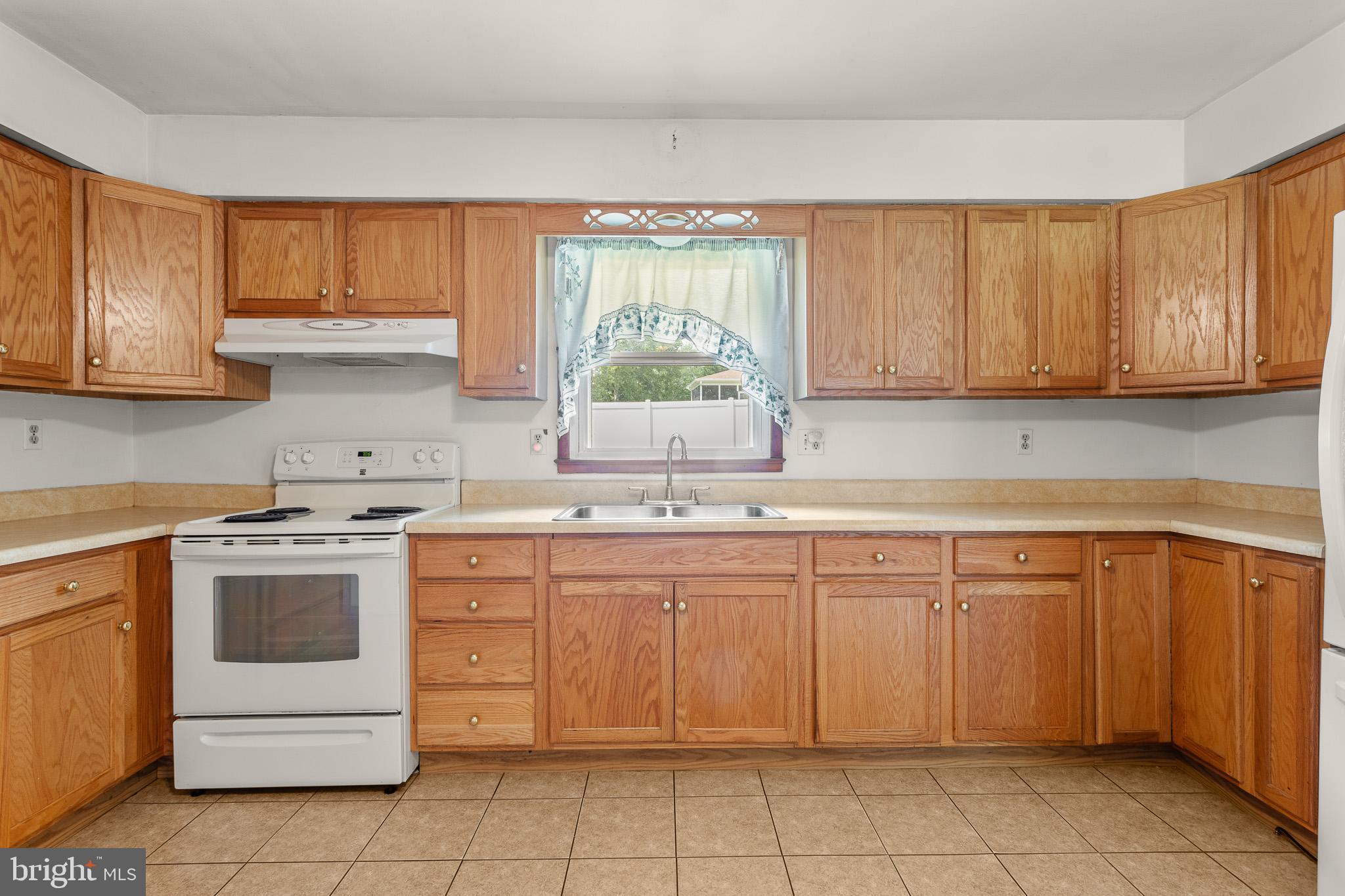 3401 KING DRIVE