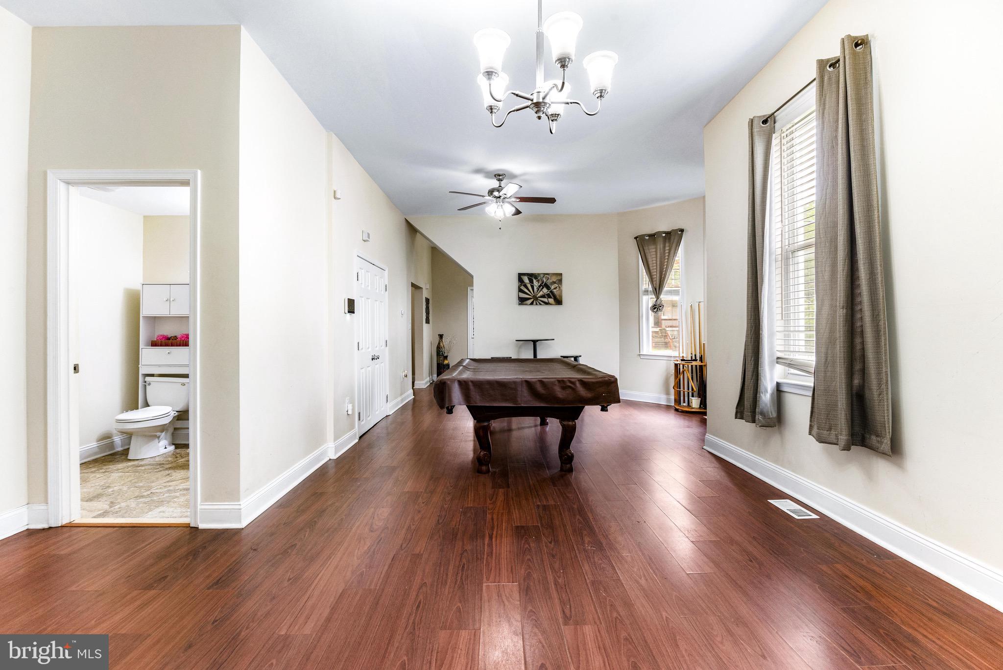 LAURAVILLE HISTORIC DISTRICT - Residential