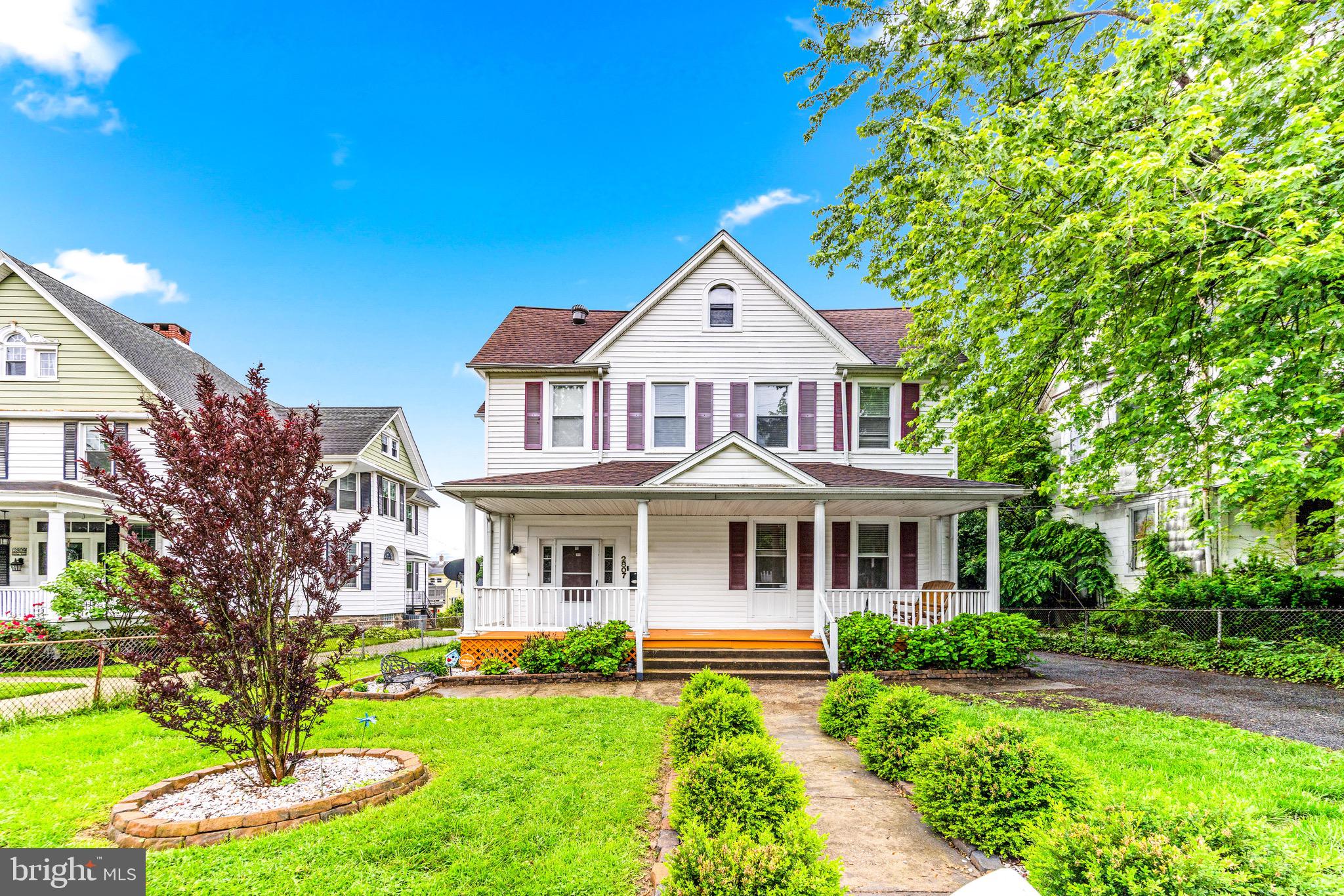 LAURAVILLE HISTORIC DISTRICT - Residential