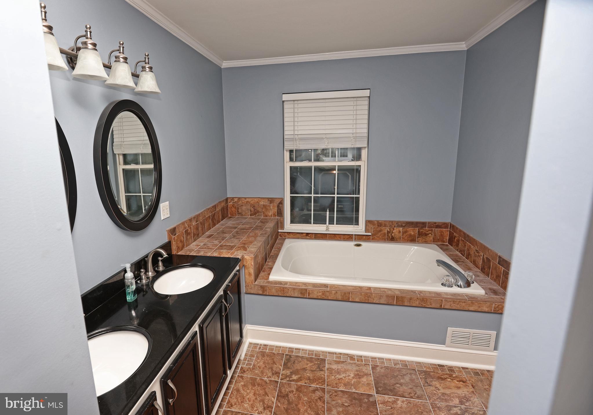 MARSH HARBOUR - Residential Lease