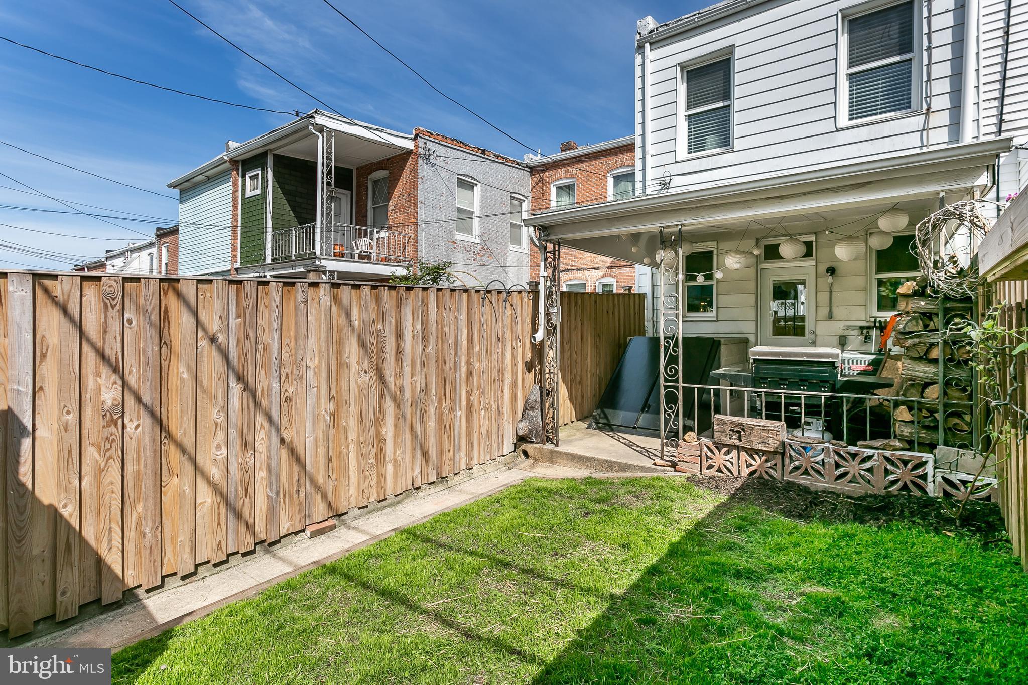 HAMPDEN HISTORIC DISTRICT - Residential