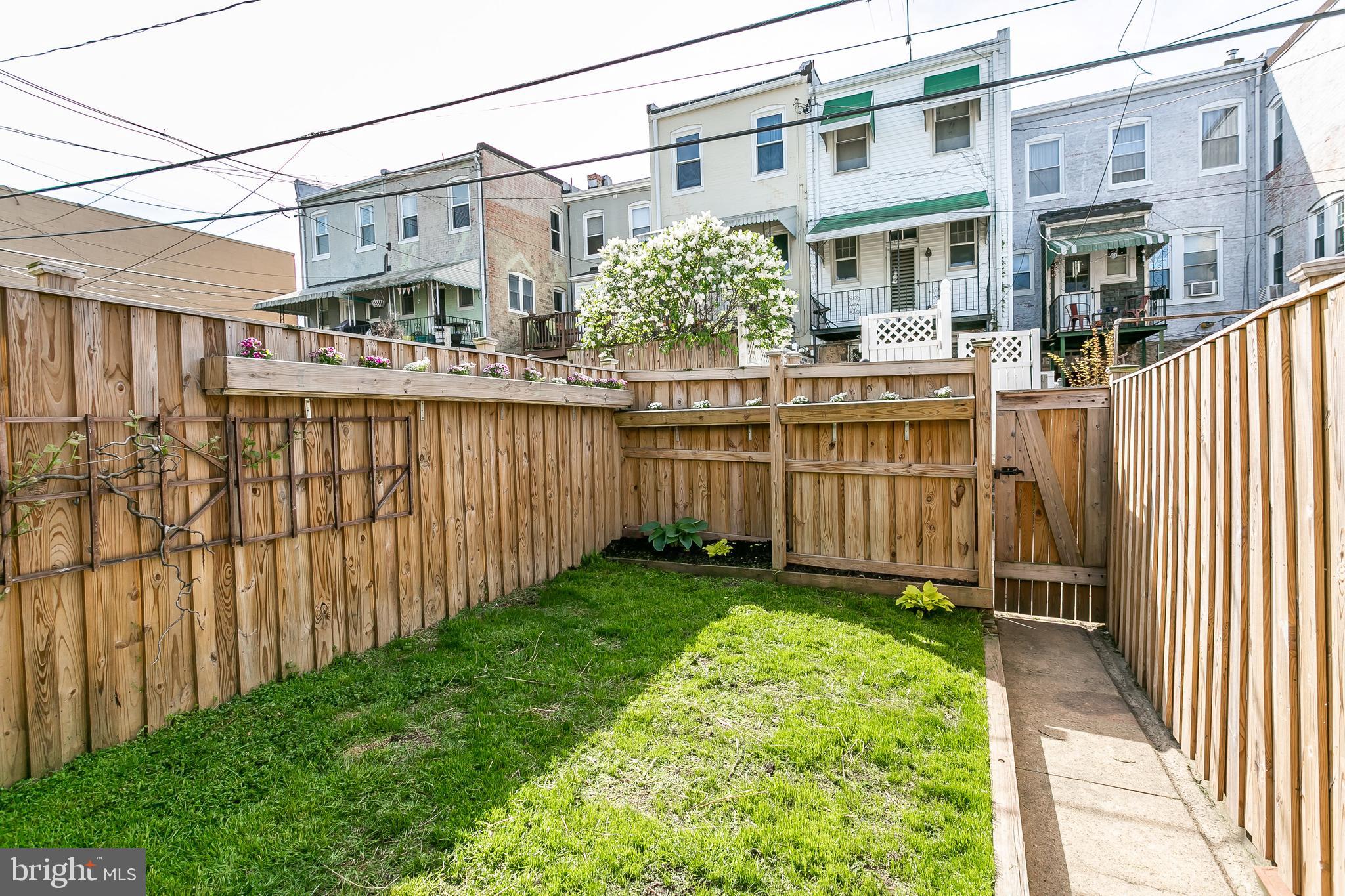 HAMPDEN HISTORIC DISTRICT - Residential