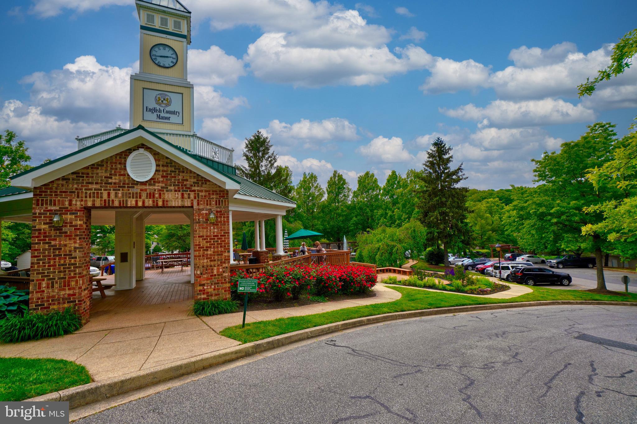 ENGLISH COUNTRY MANOR - Residential