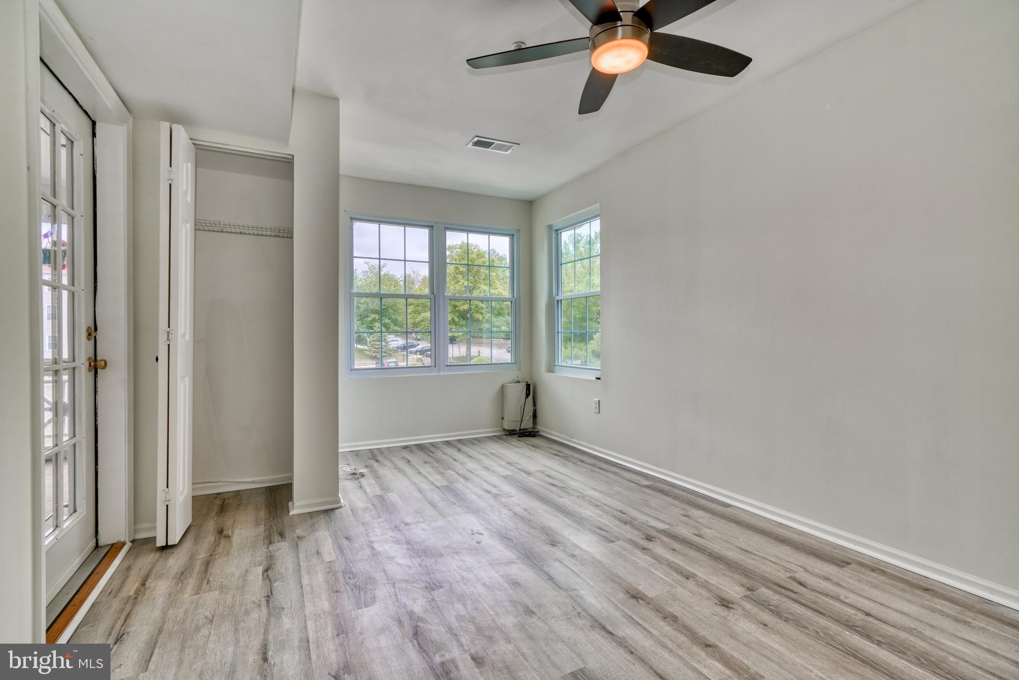 ENGLISH COUNTRY MANOR - Residential