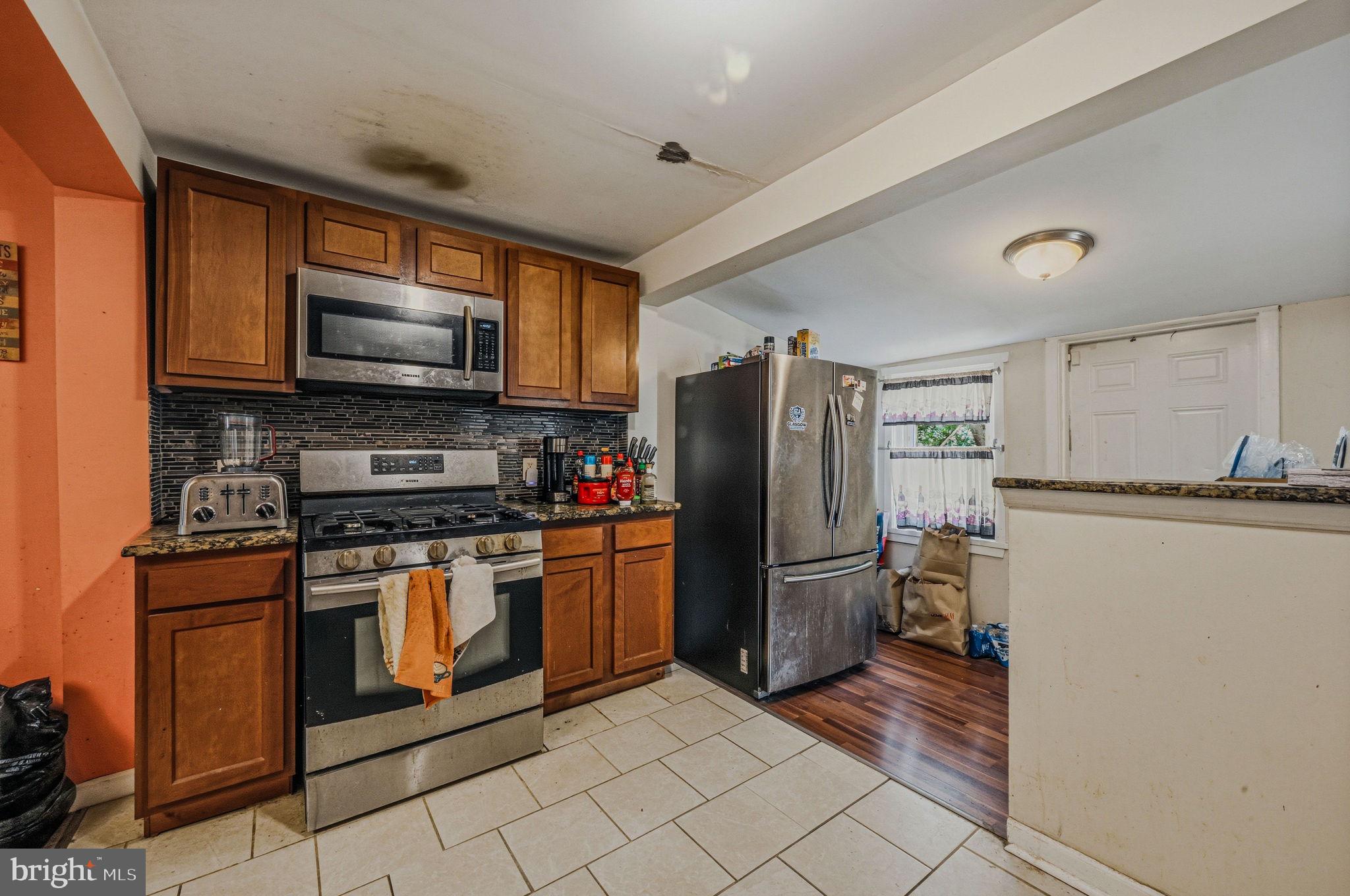 HOLLOWAY TERRACE - Residential