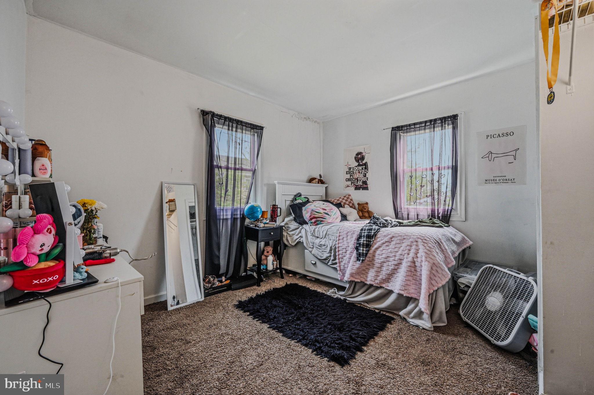 HOLLOWAY TERRACE - Residential