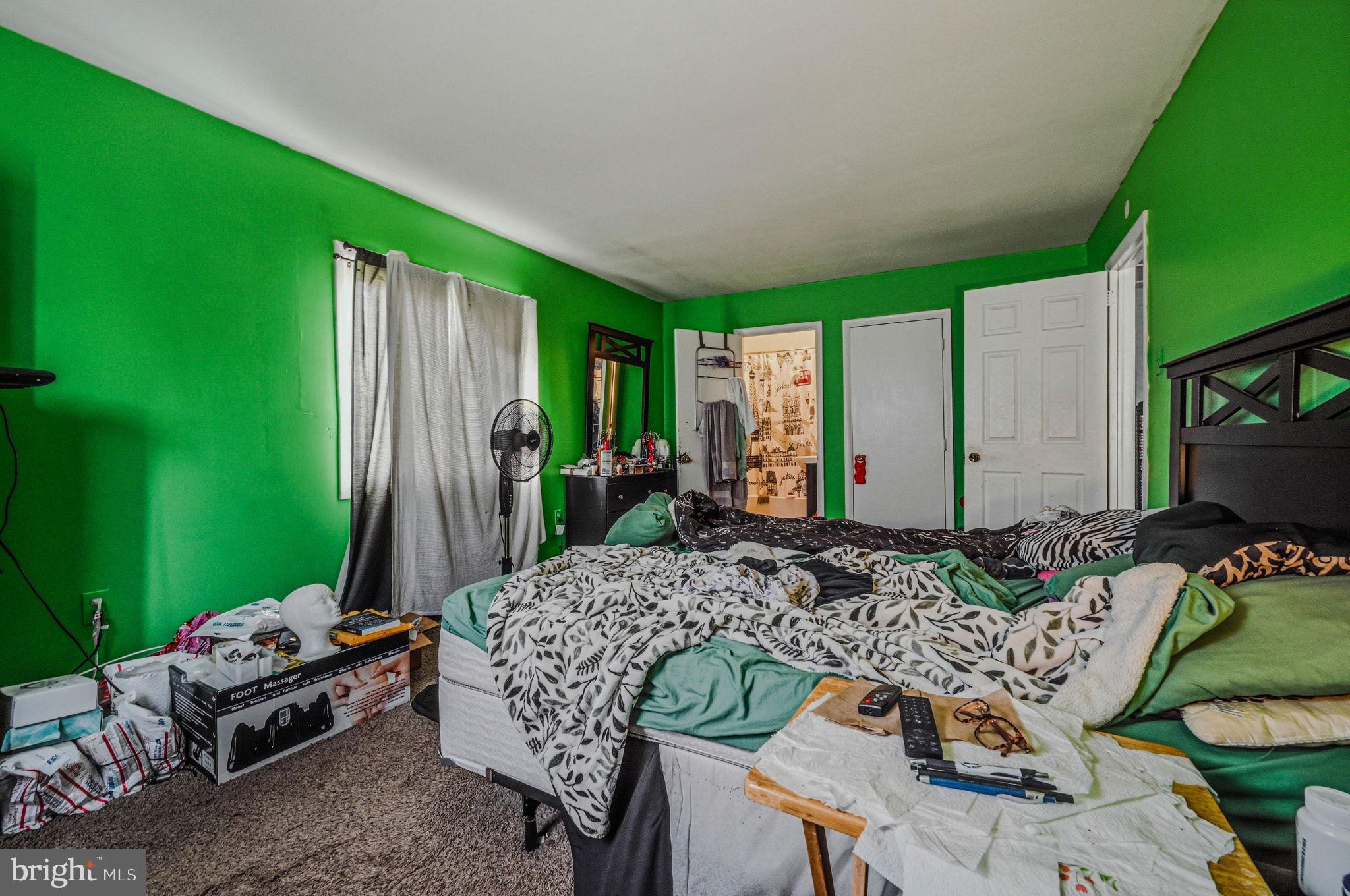 HOLLOWAY TERRACE - Residential
