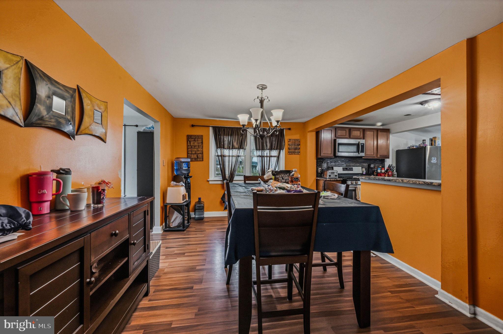 HOLLOWAY TERRACE - Residential
