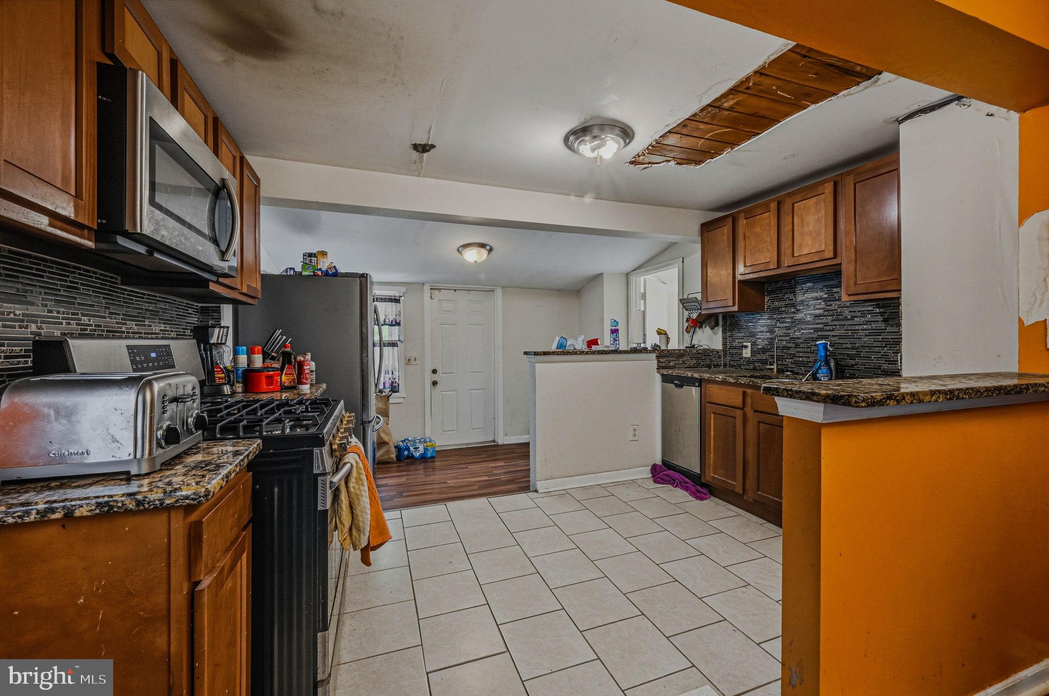 HOLLOWAY TERRACE - Residential