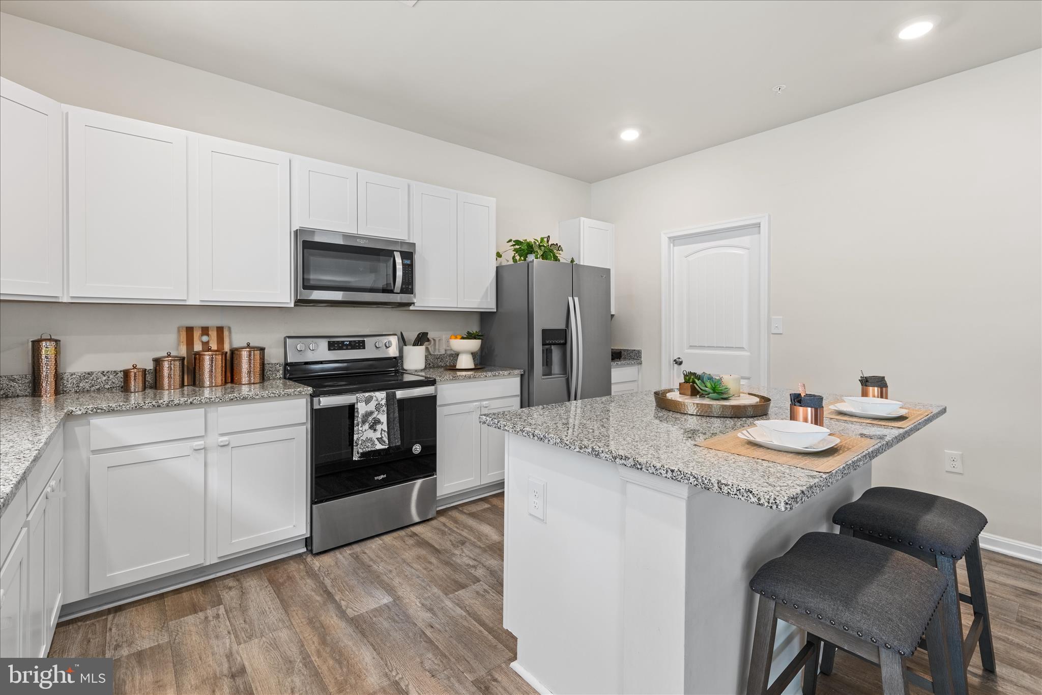 SASSAFRAS MEADOWS - Residential