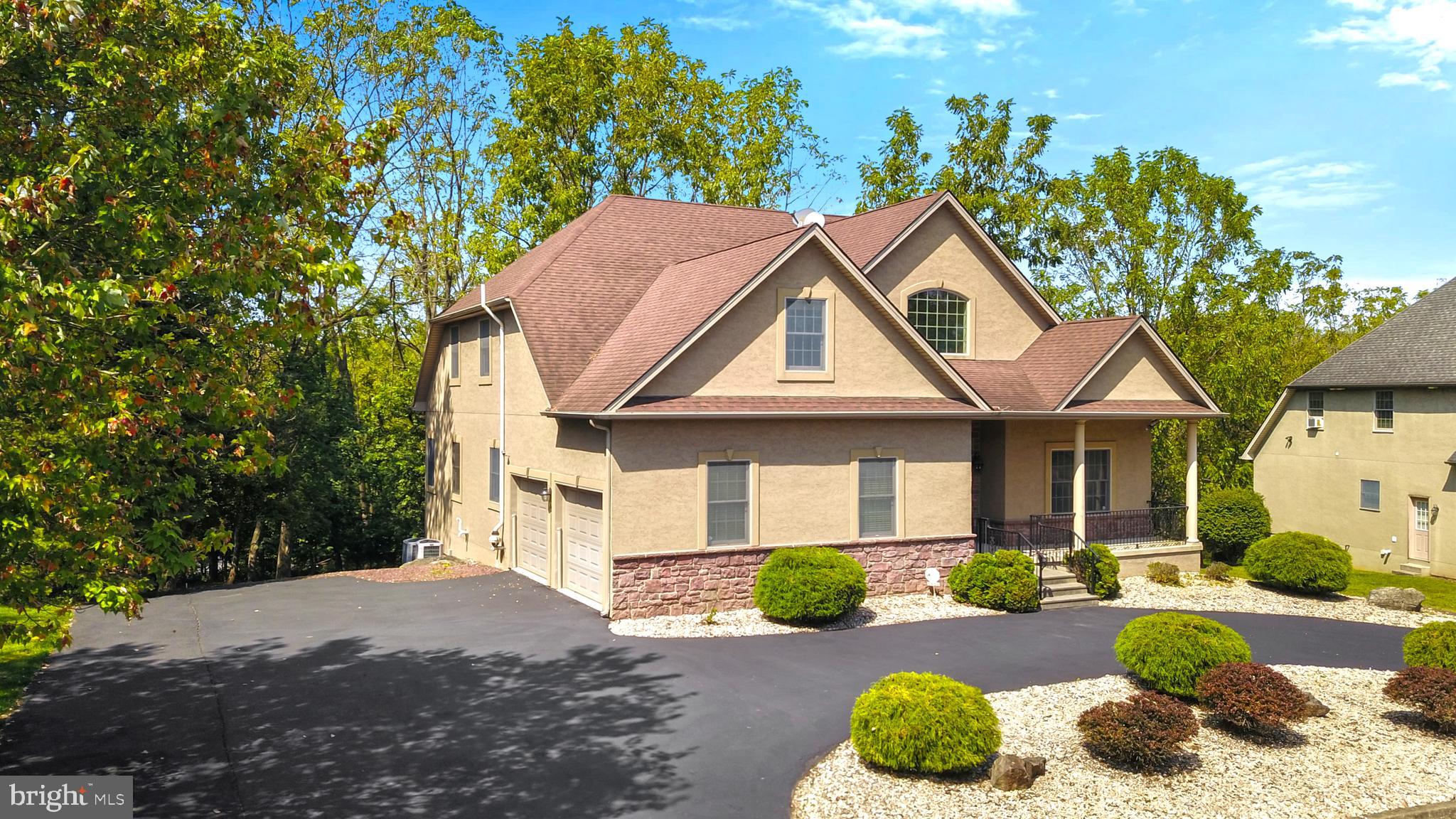 SYCAMORE HILLS - Residential