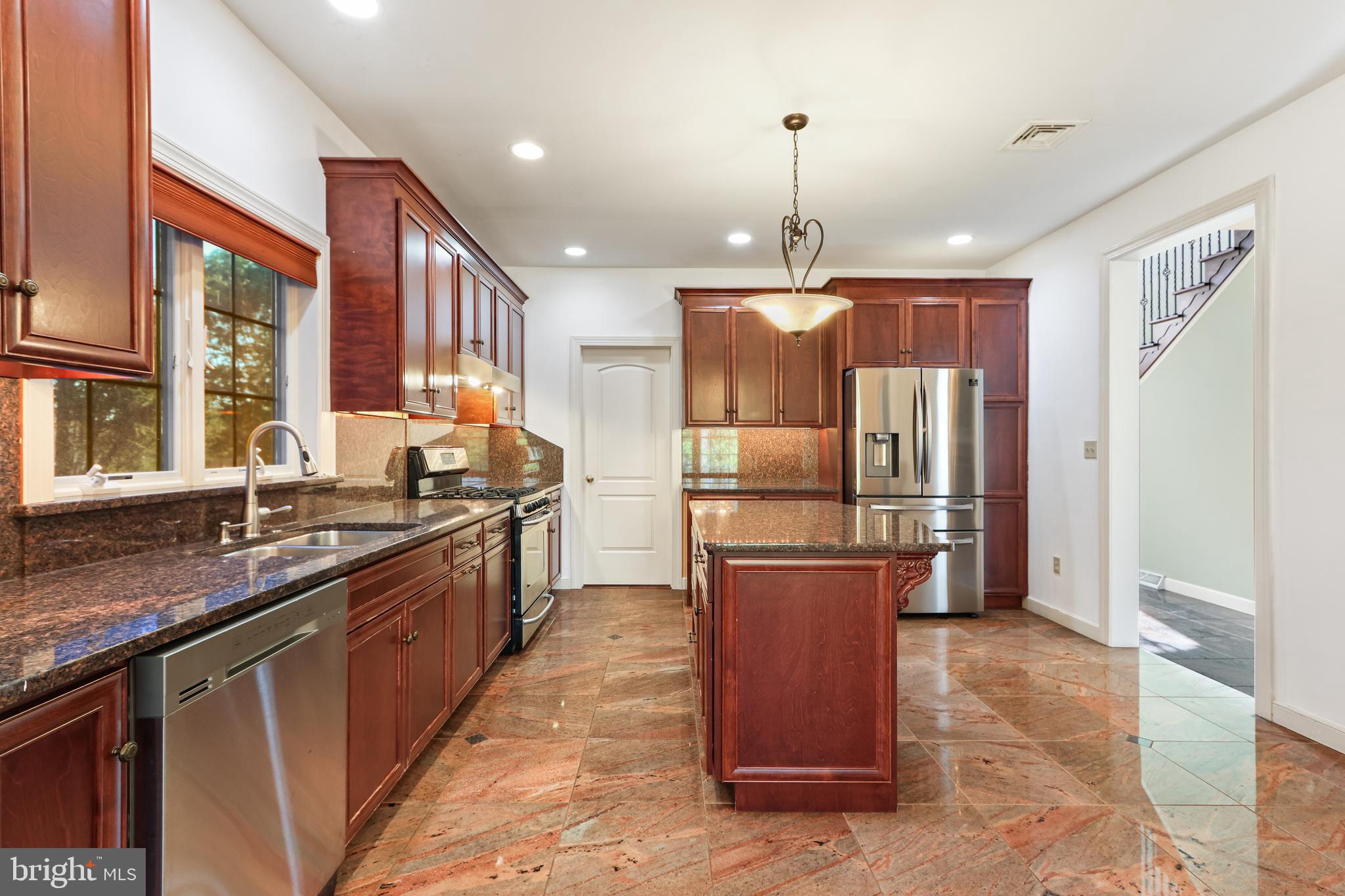 SYCAMORE HILLS - Residential