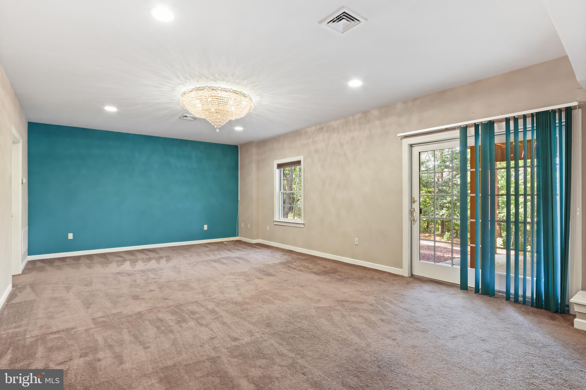 SYCAMORE HILLS - Residential