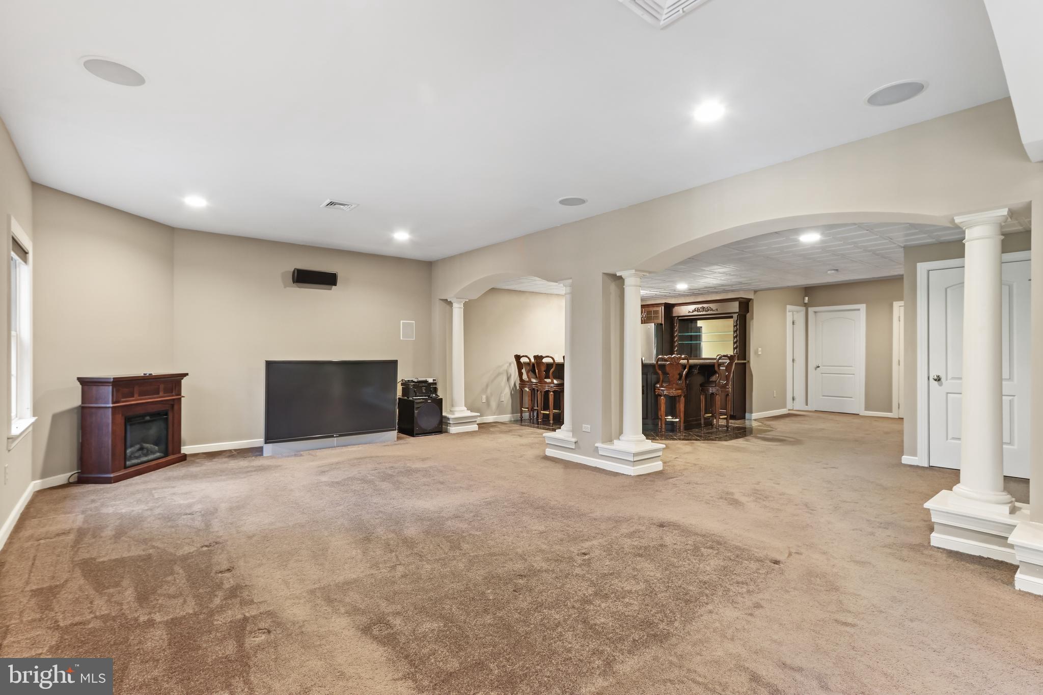 SYCAMORE HILLS - Residential