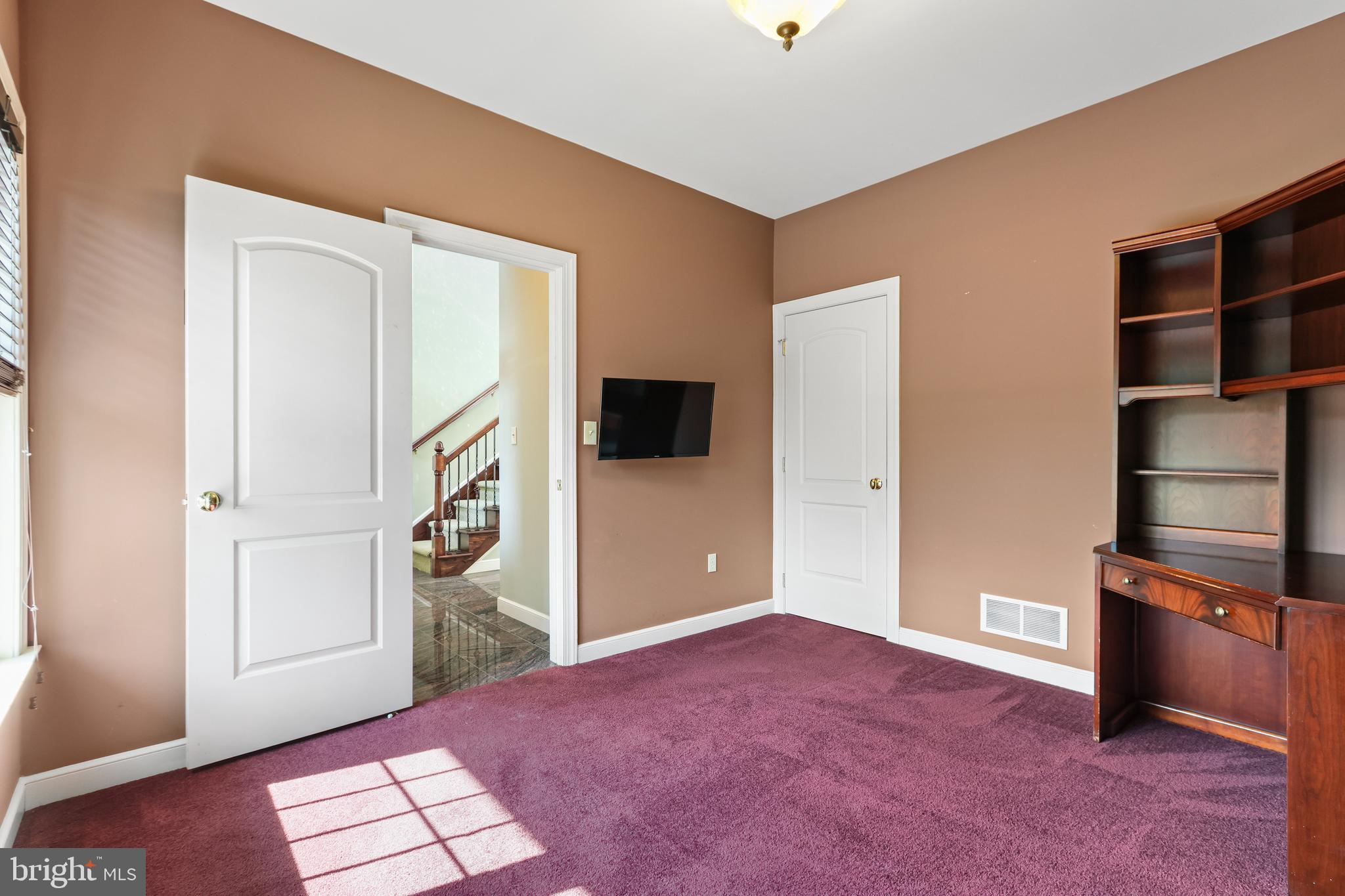 SYCAMORE HILLS - Residential