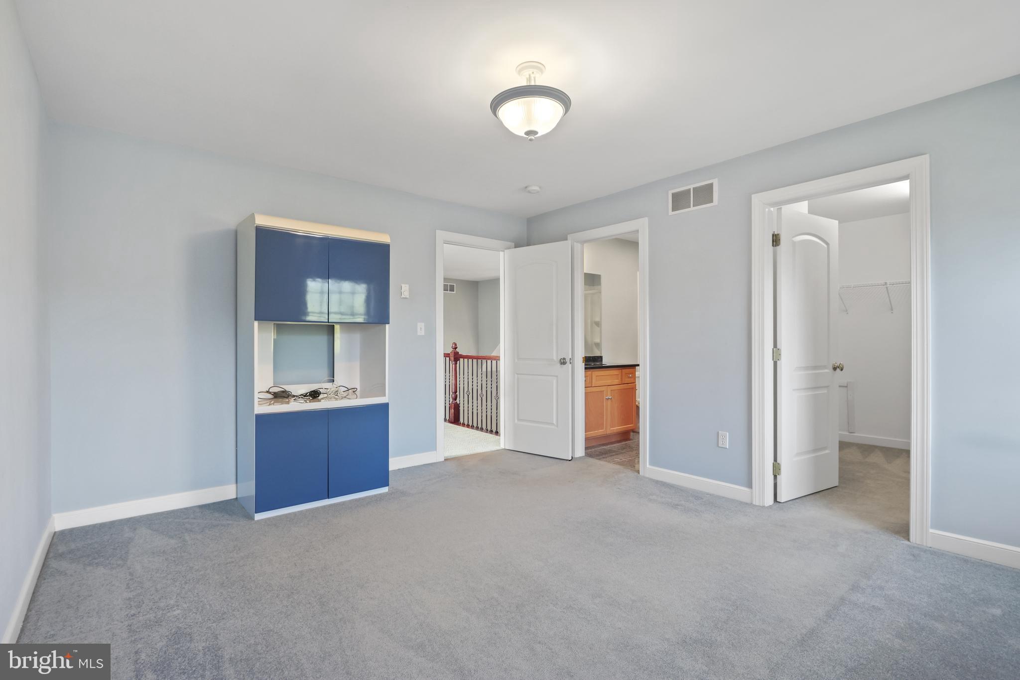 SYCAMORE HILLS - Residential