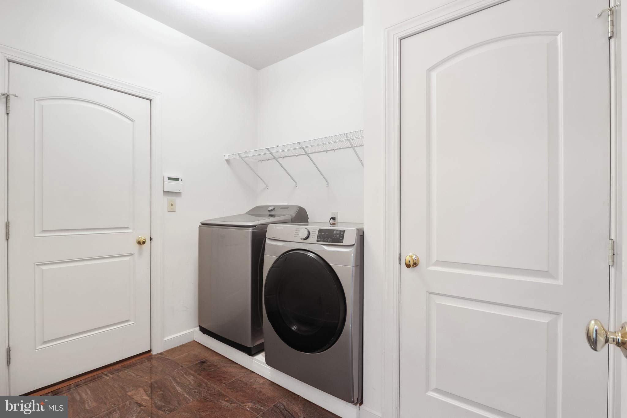 SYCAMORE HILLS - Residential