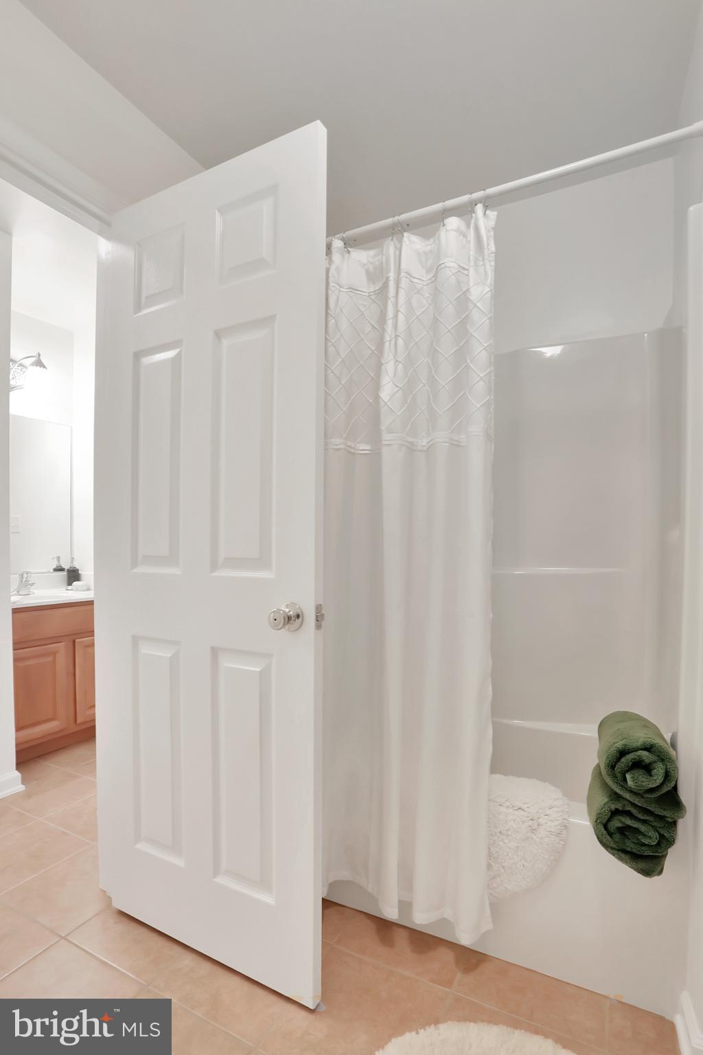 CROSSINGS ON THE POTOMAC - Residential