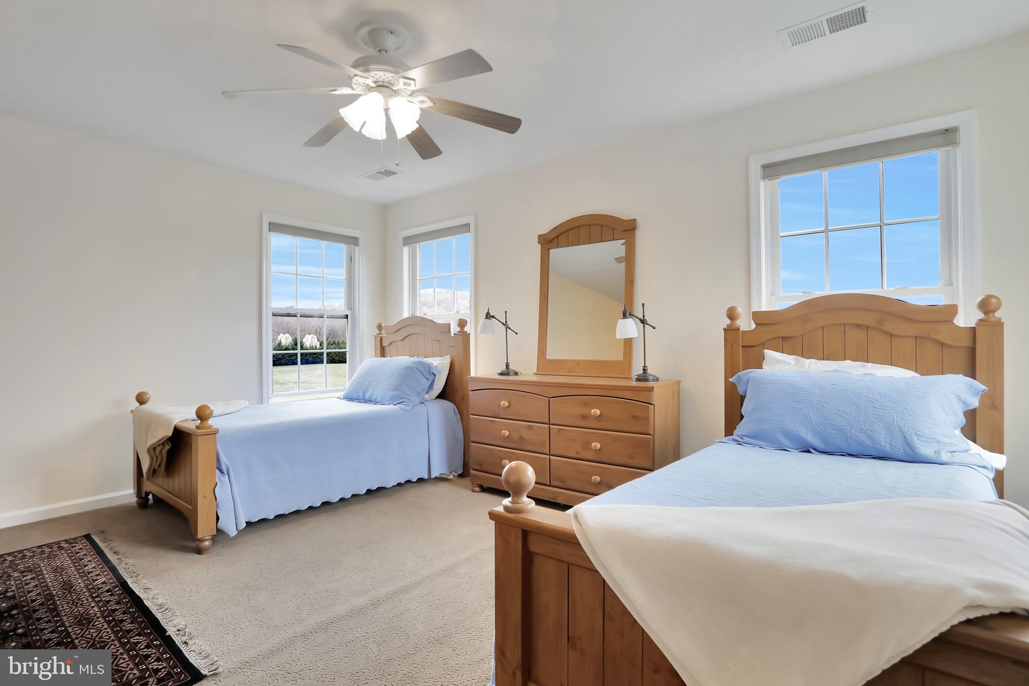 CROSSINGS ON THE POTOMAC - Residential