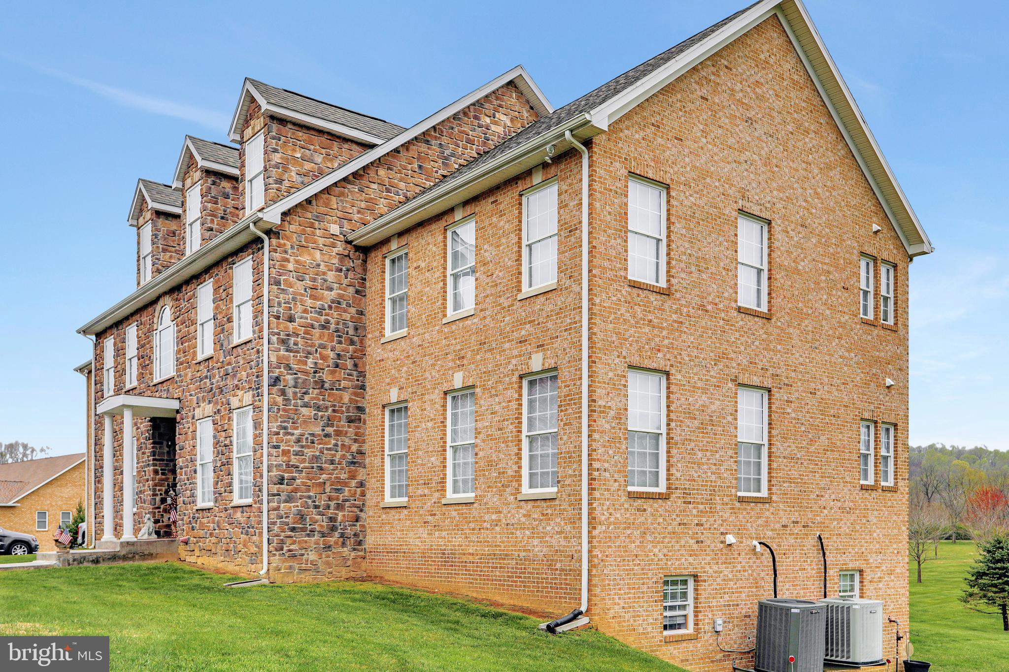 CROSSINGS ON THE POTOMAC - Residential