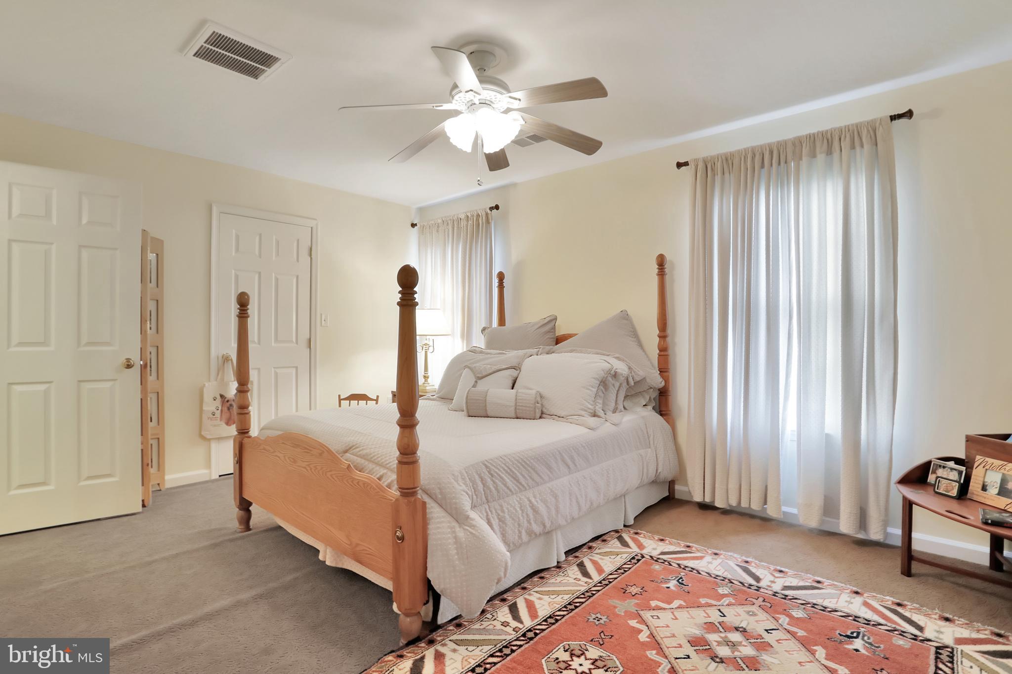 CROSSINGS ON THE POTOMAC - Residential