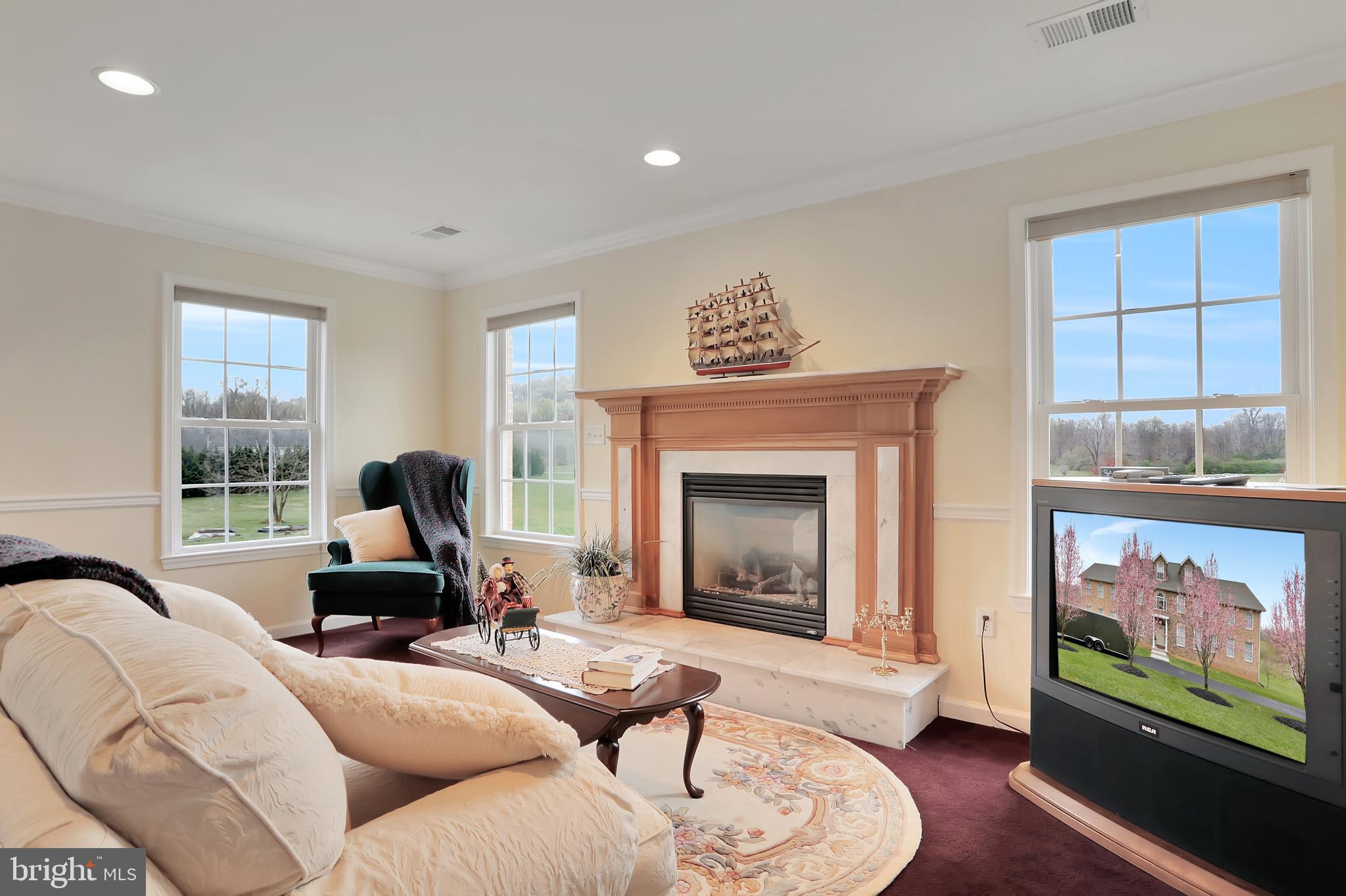 CROSSINGS ON THE POTOMAC - Residential