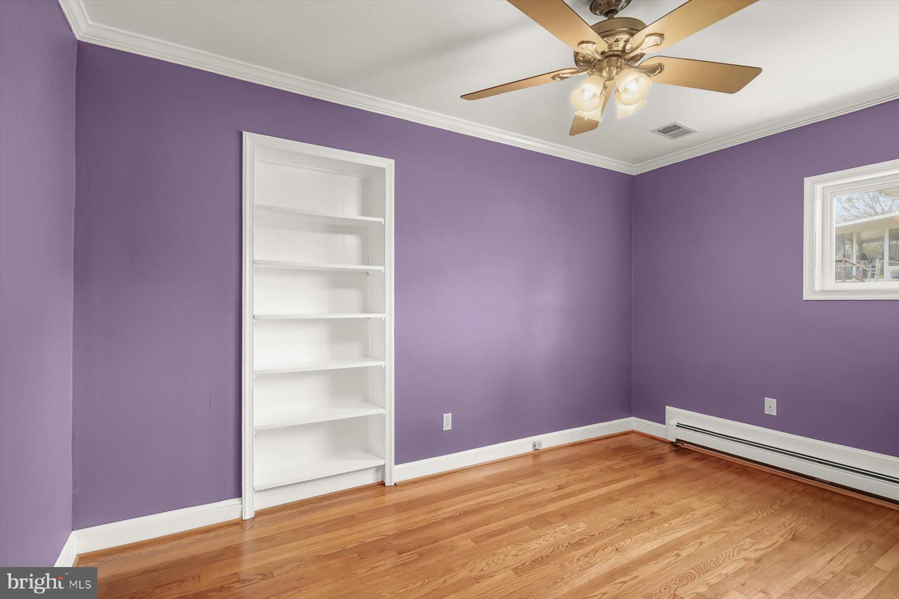 BROYHILL PARK - Residential