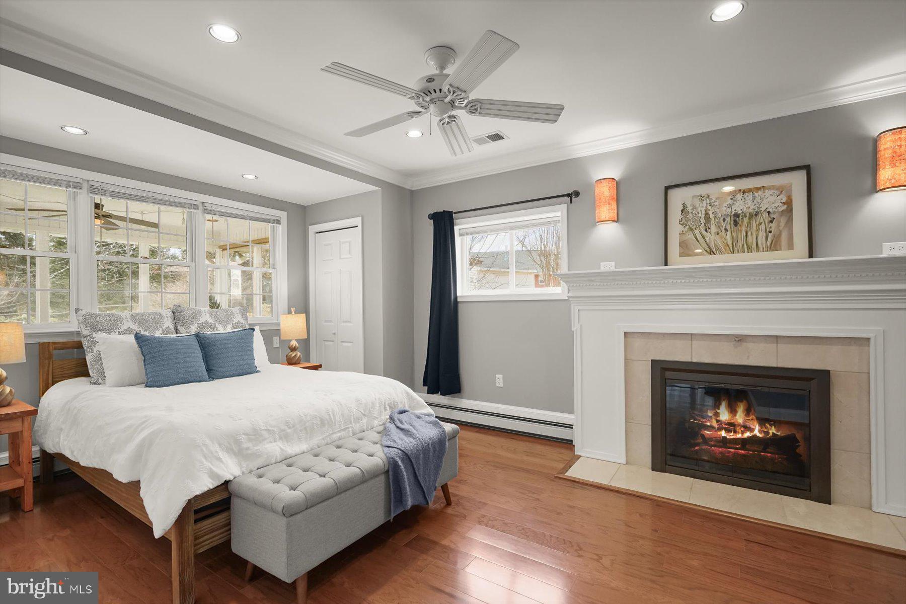 BROYHILL PARK - Residential