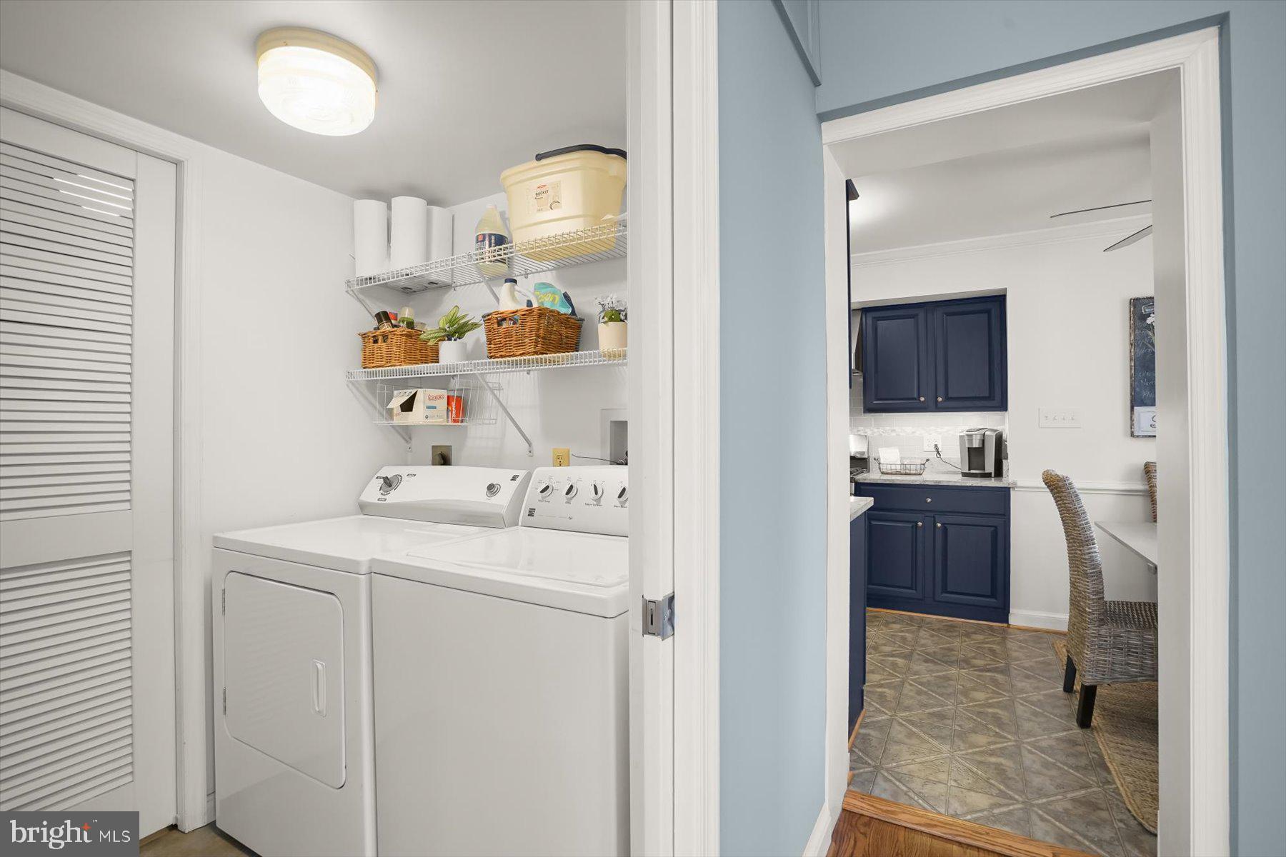 BROYHILL PARK - Residential