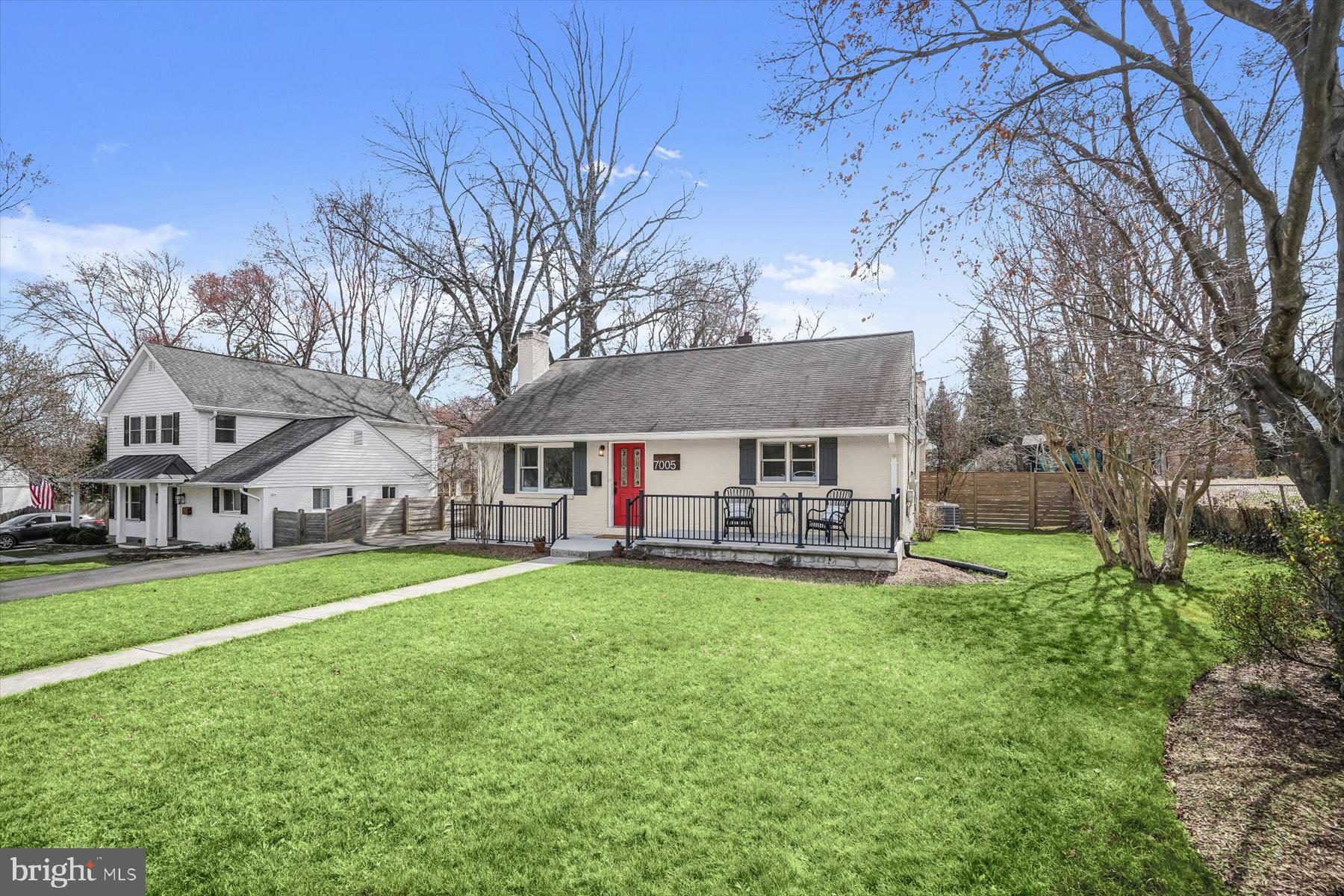 BROYHILL PARK - Residential