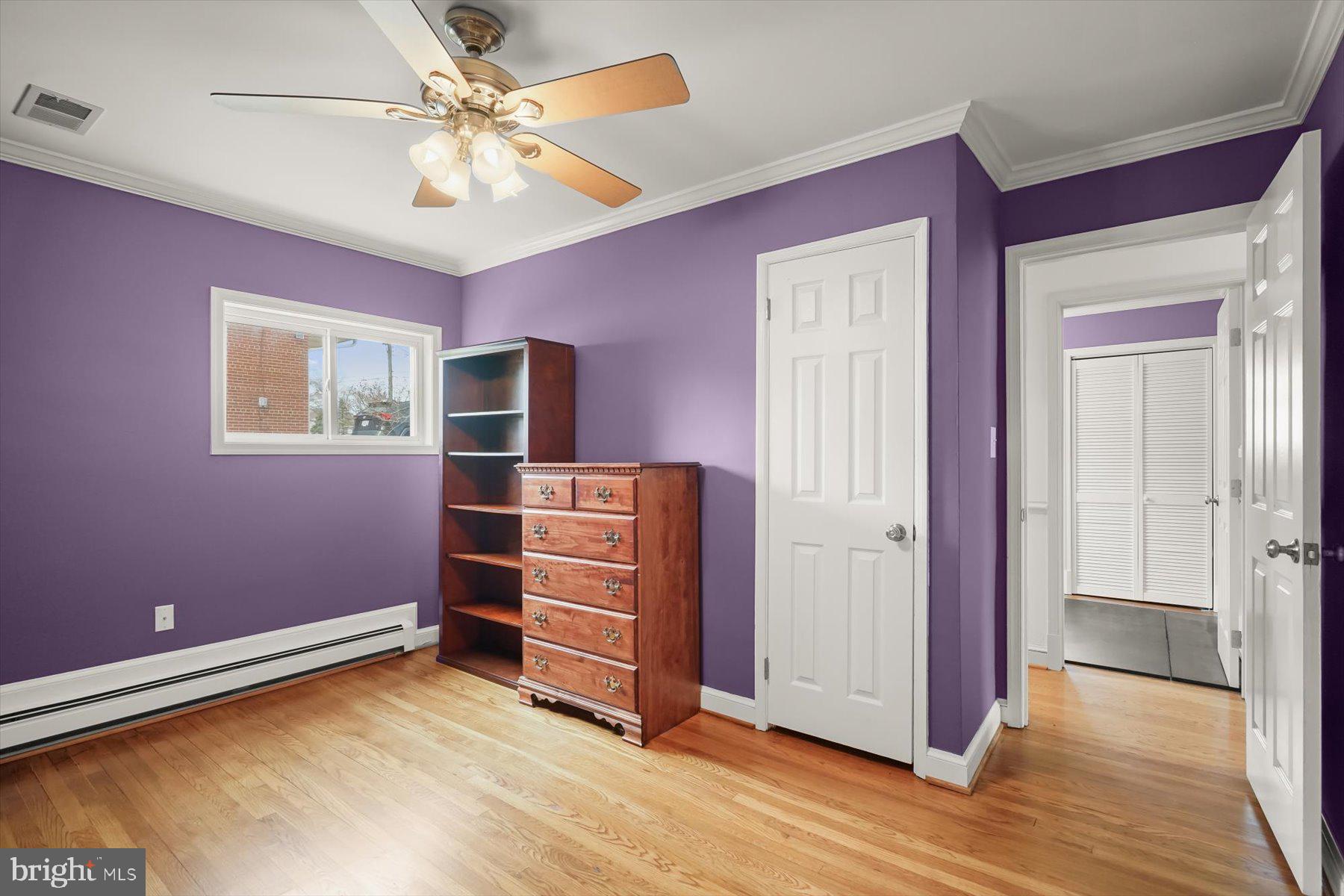 BROYHILL PARK - Residential